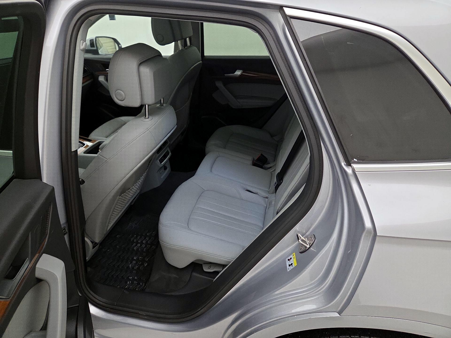 Thumbnail: 2022 Audi Q5 - 20