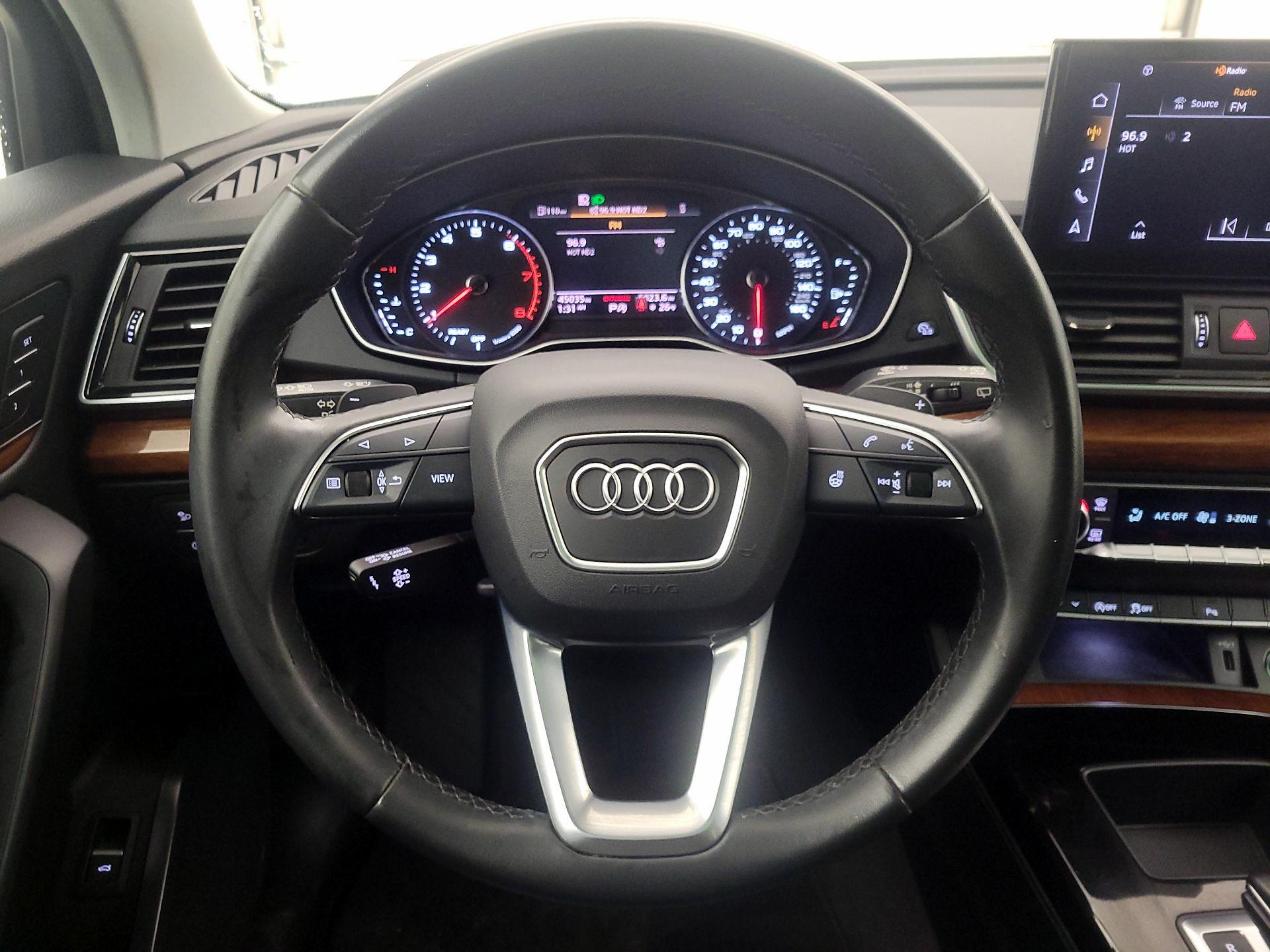 Thumbnail: 2022 Audi Q5 - 10