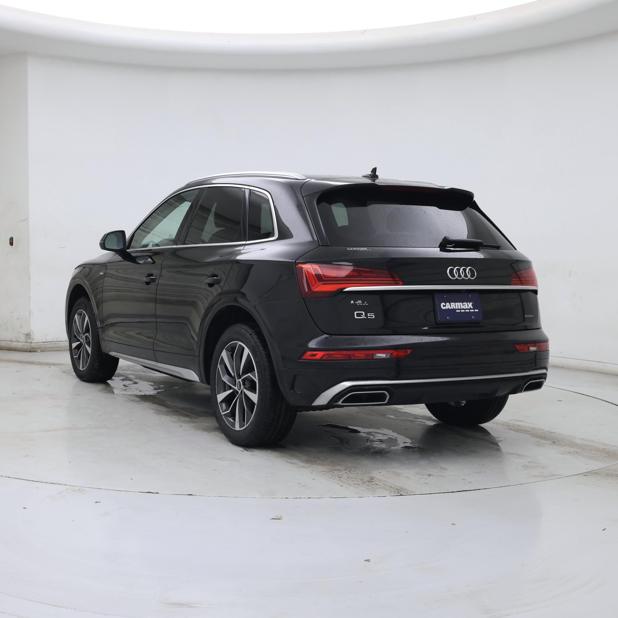 Thumbnail: 2022 Audi Q5 - 2