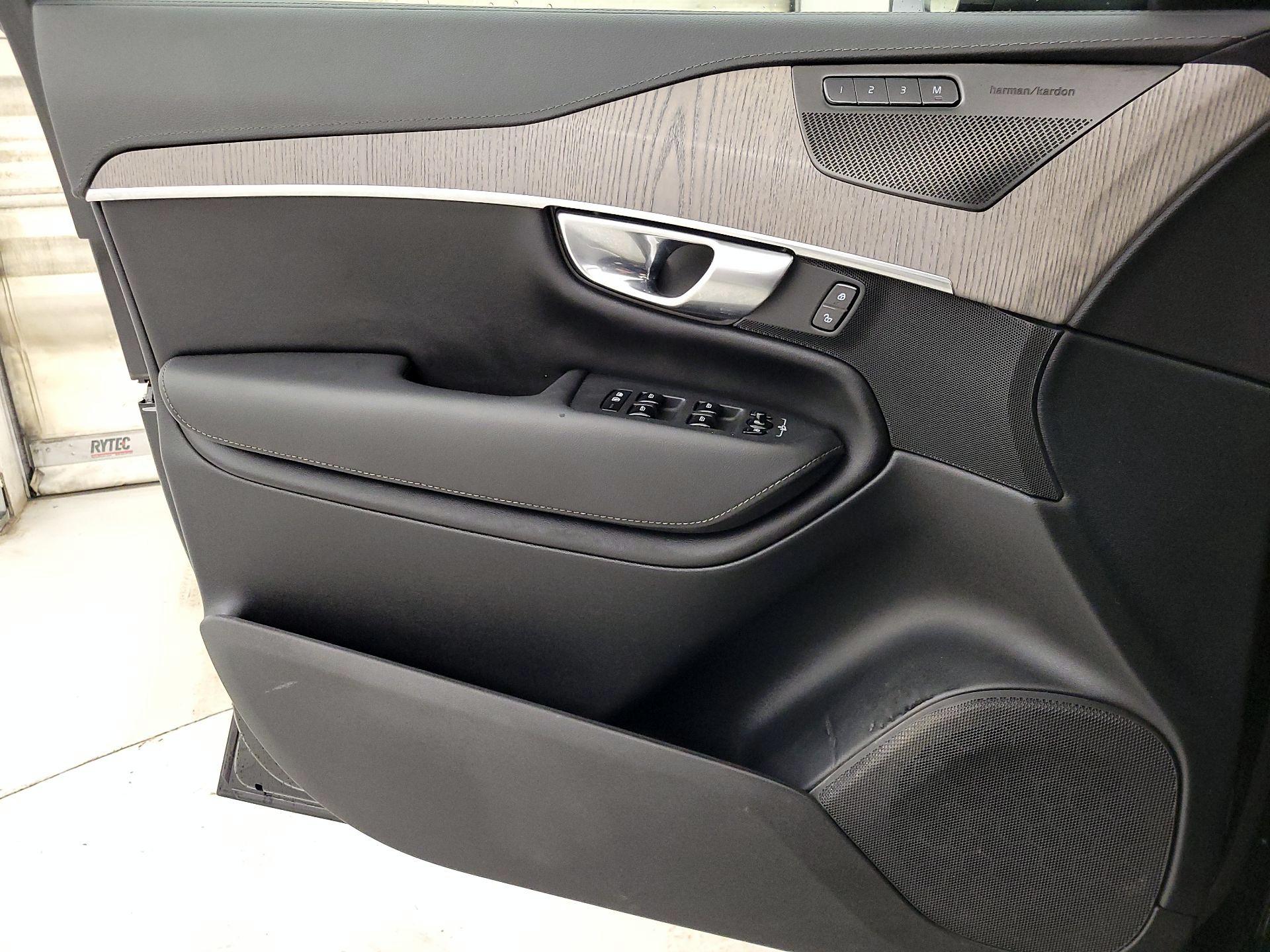 Thumbnail: 2024 Volvo XC90 - 12