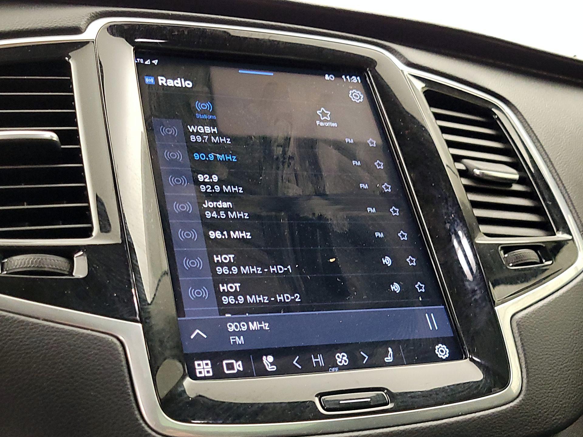 Thumbnail: 2024 Volvo XC90 - 15