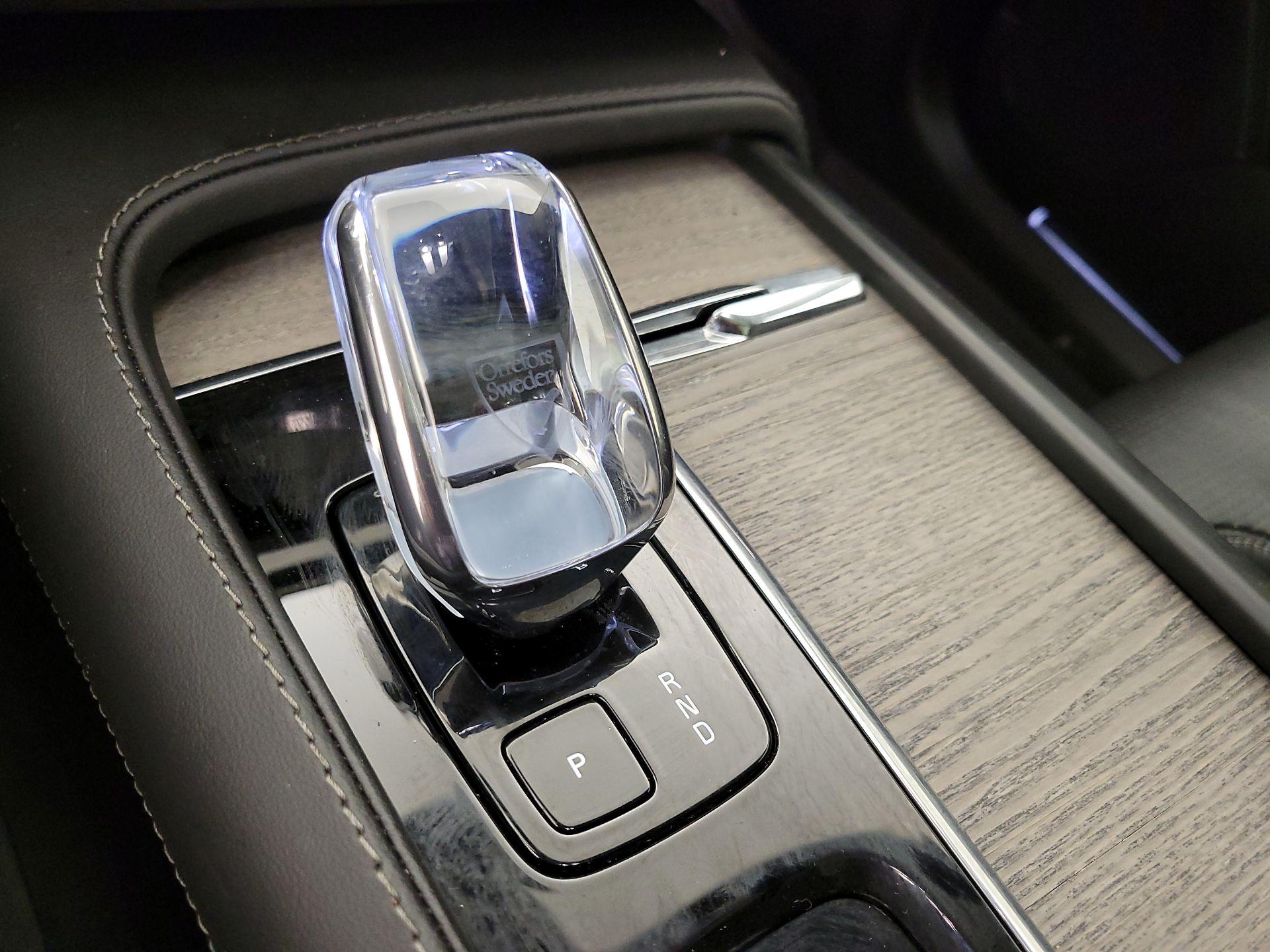 Thumbnail: 2024 Volvo XC90 - 17