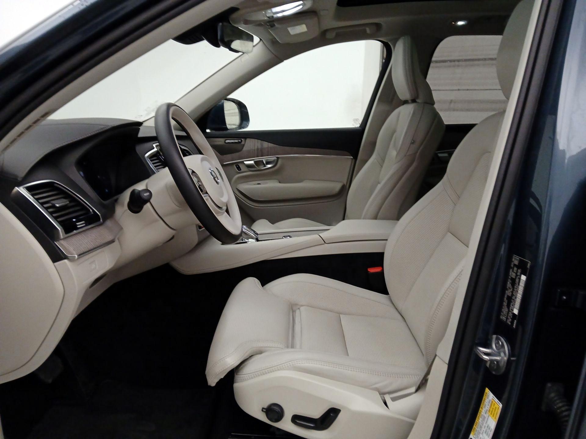 Thumbnail: 2024 Volvo XC90 - 11