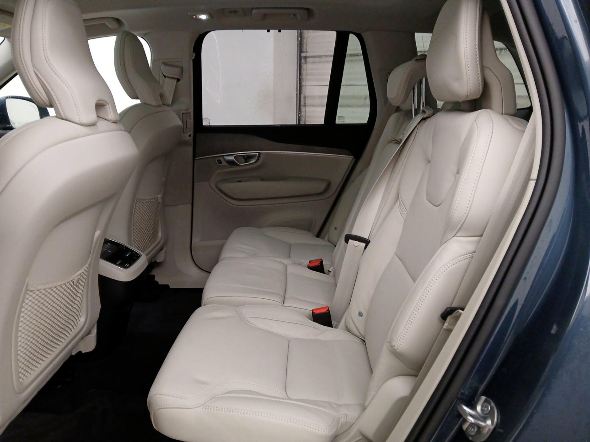 Thumbnail: 2024 Volvo XC90 - 20