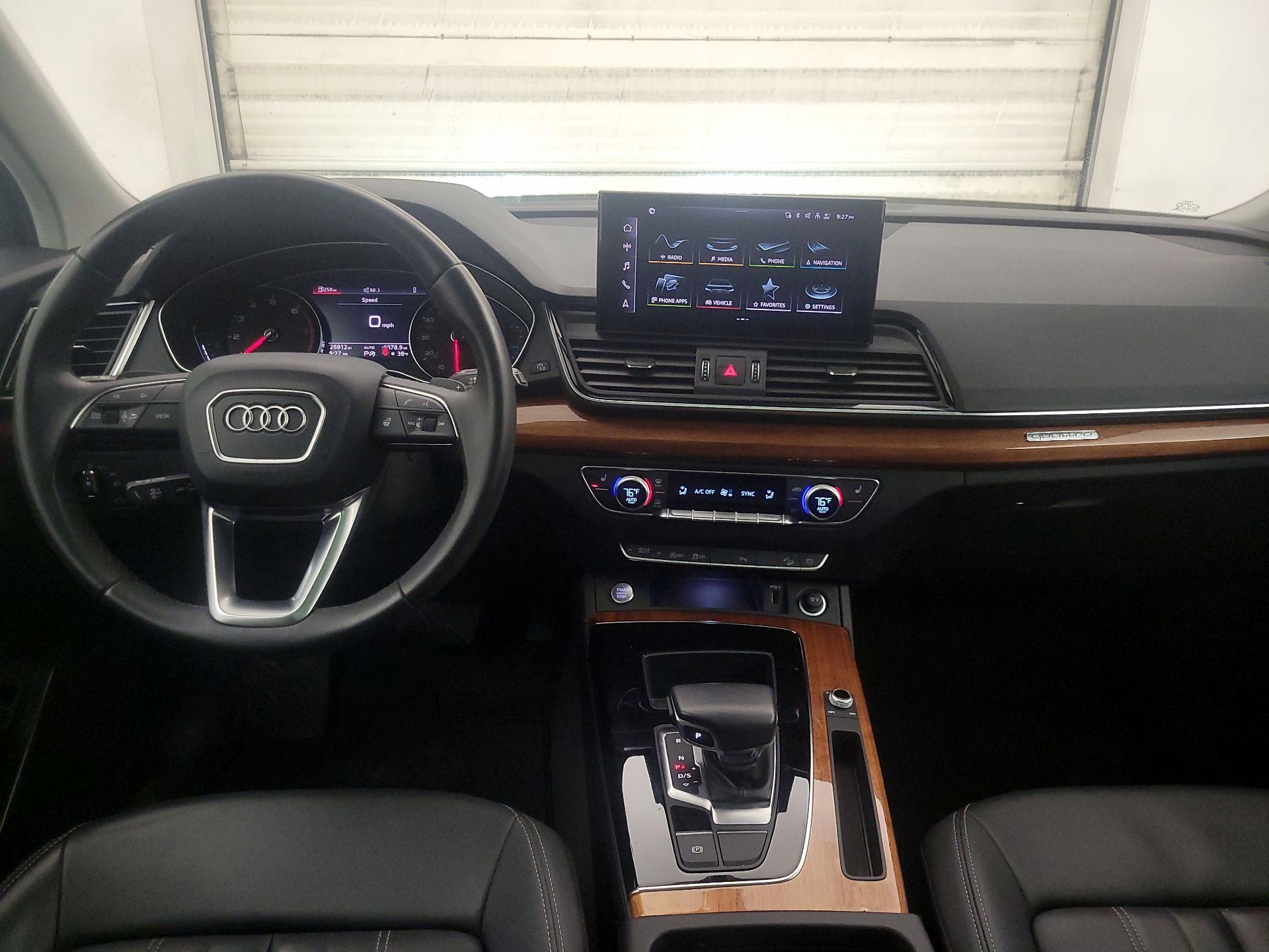 Thumbnail: 2023 Audi Q5 - 9