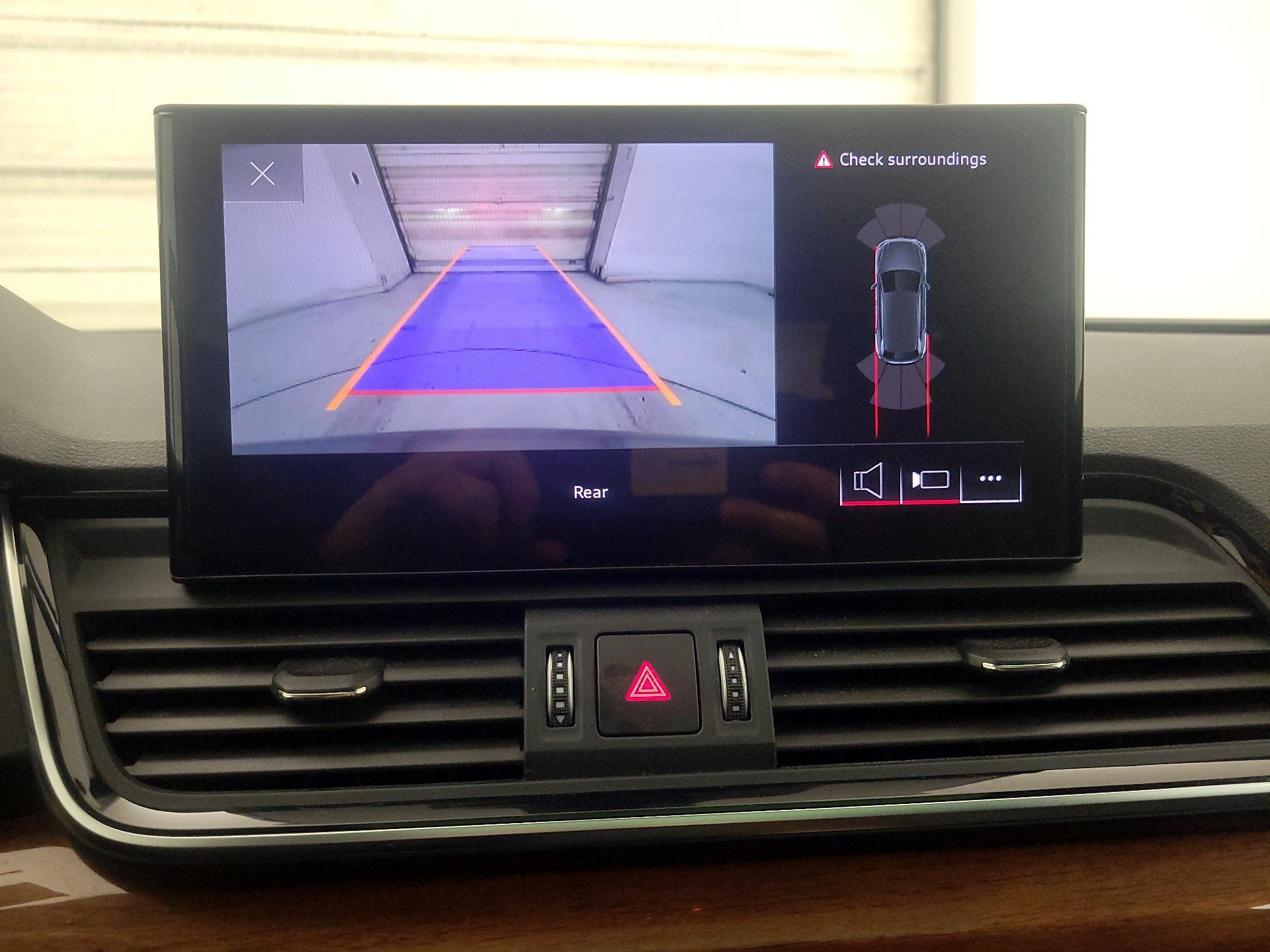 Thumbnail: 2023 Audi Q5 - 14