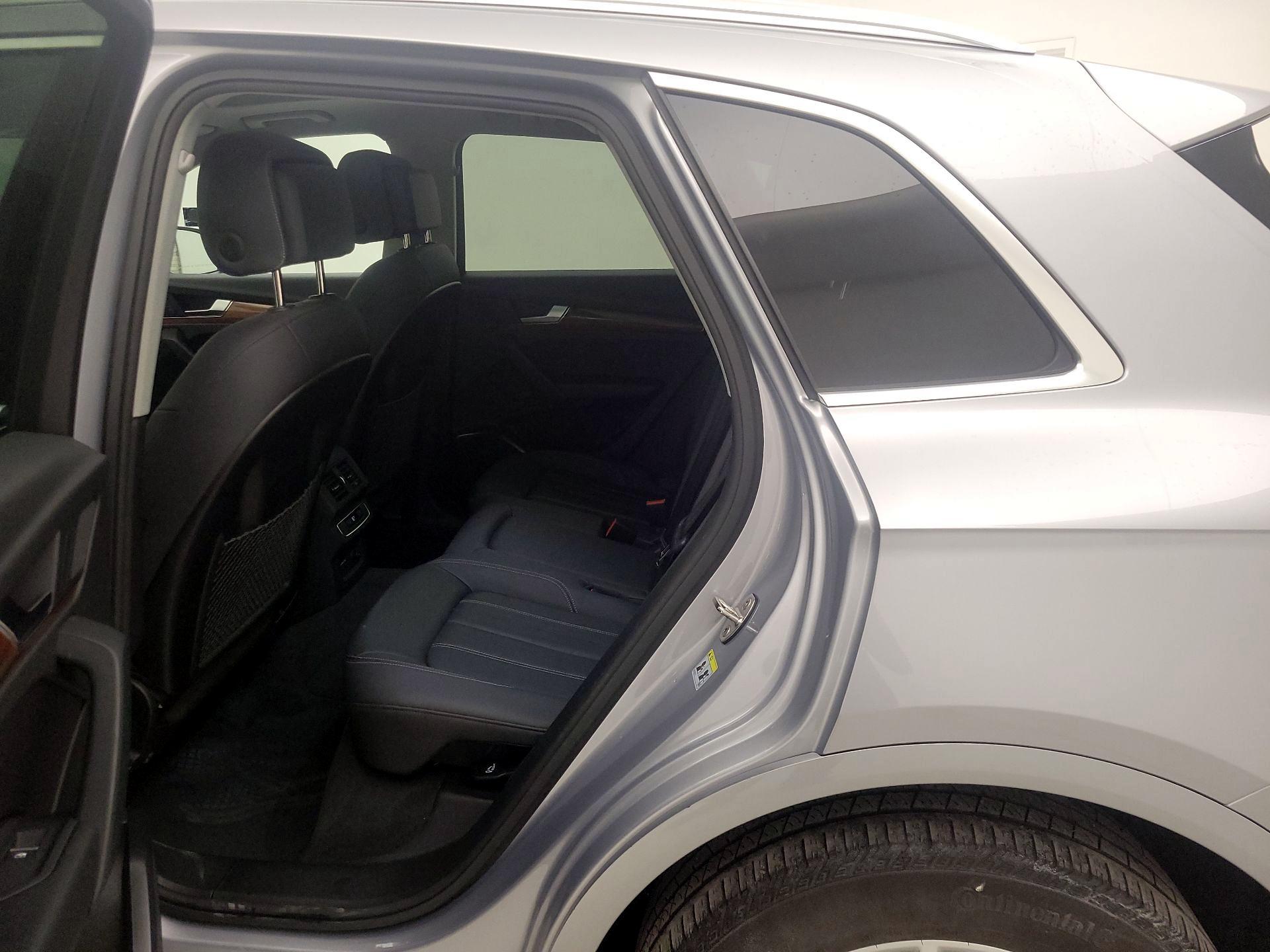 Thumbnail: 2023 Audi Q5 - 20