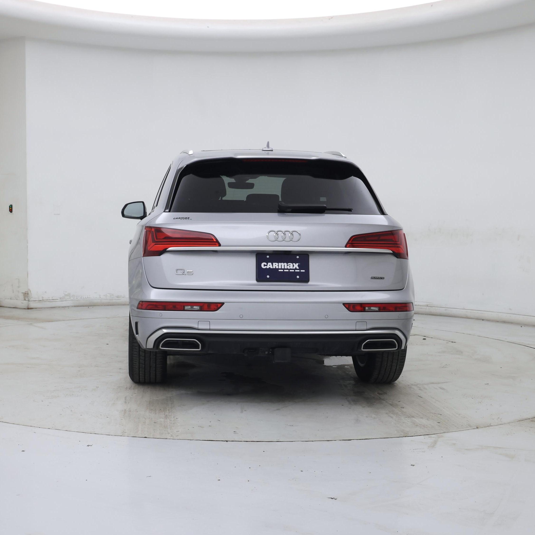 Thumbnail: 2023 Audi Q5 - 6