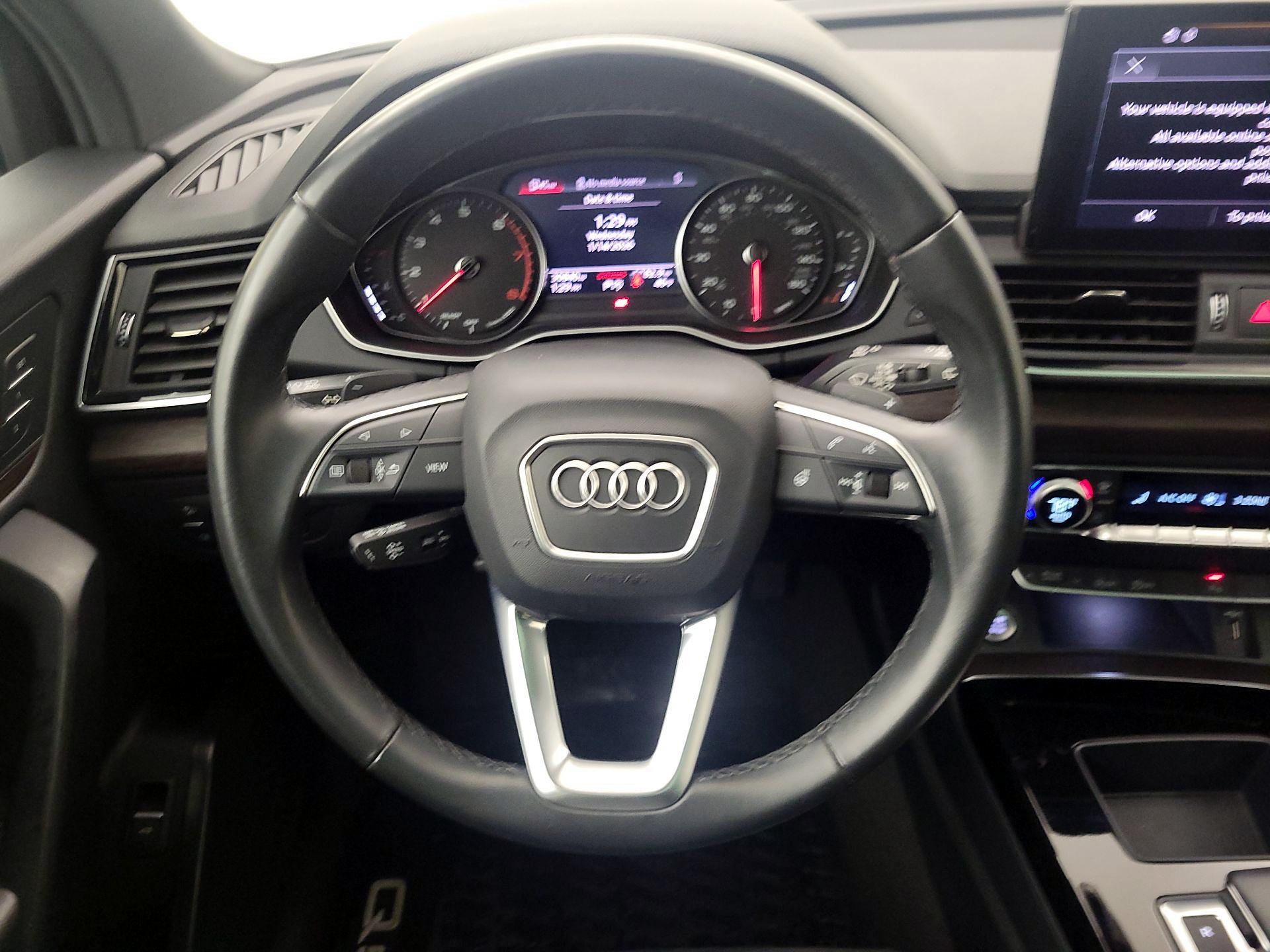 Thumbnail: 2023 Audi Q5 - 10