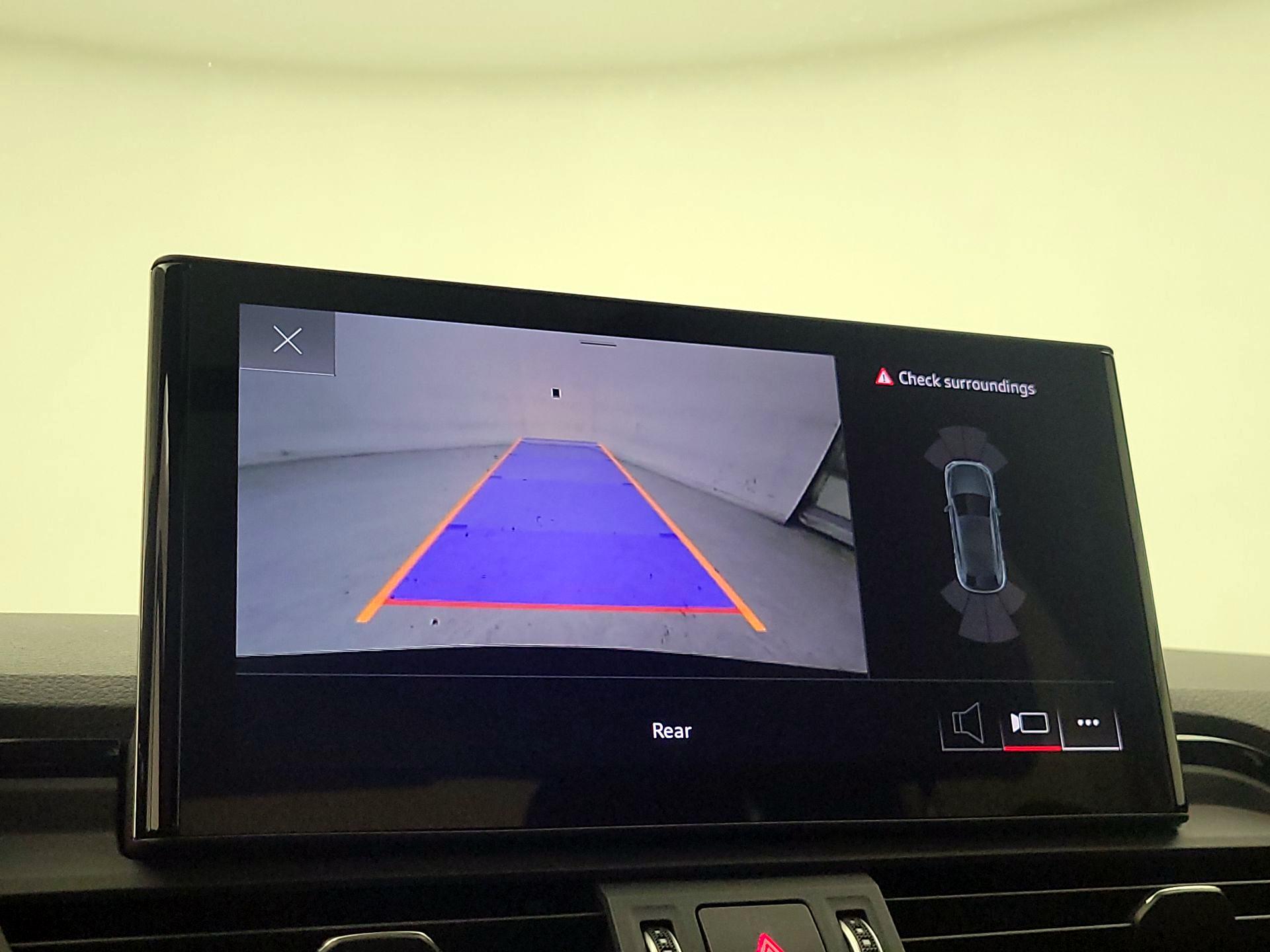 Thumbnail: 2023 Audi Q5 - 14