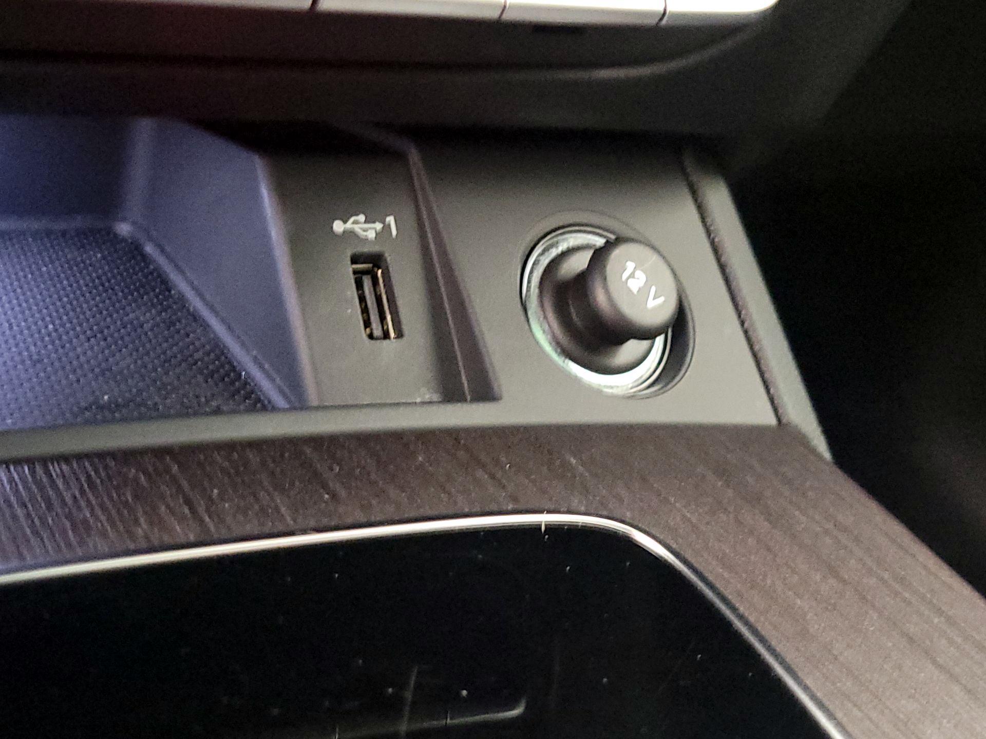 Thumbnail: 2023 Audi Q5 - 18