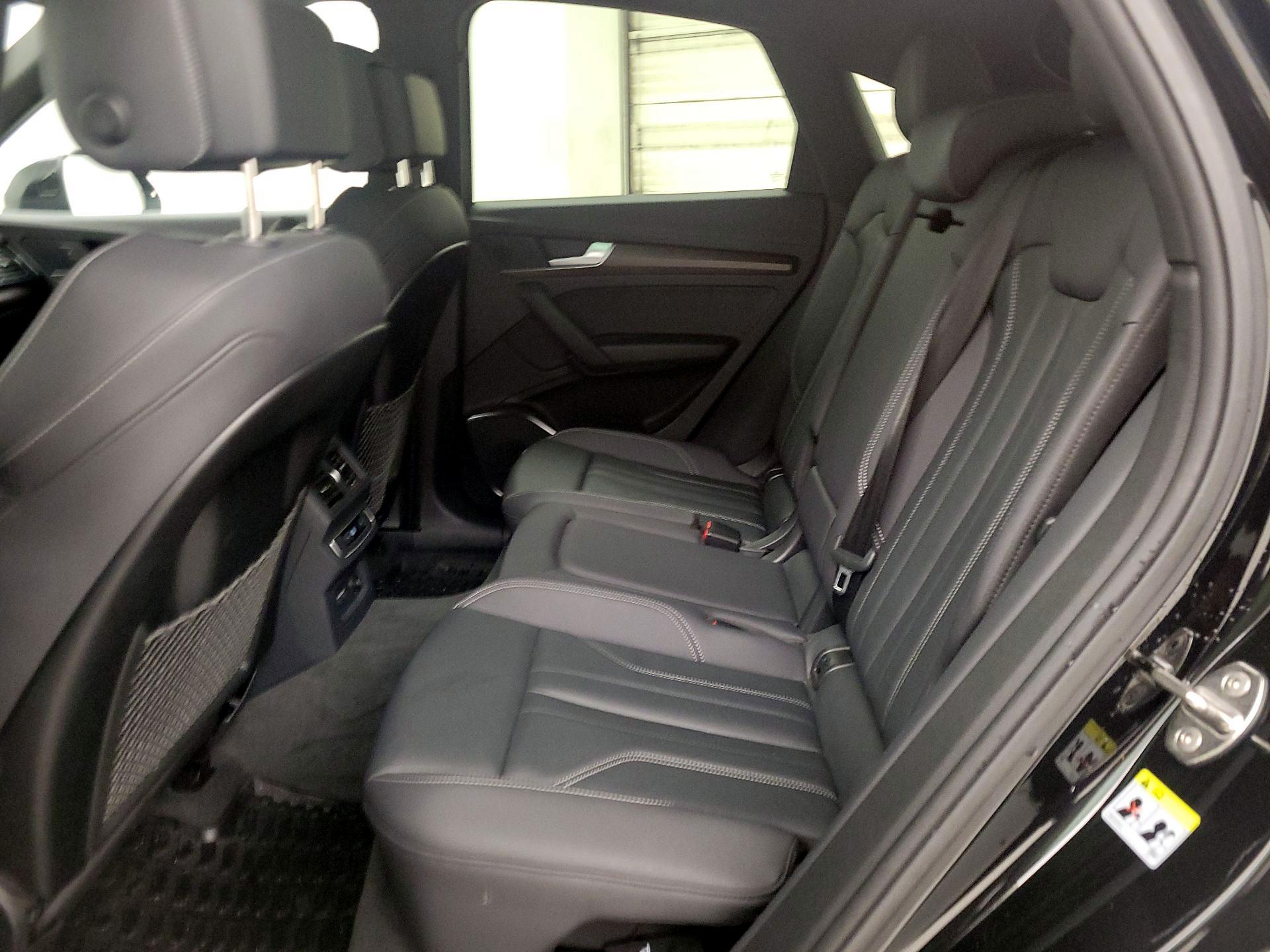 Thumbnail: 2023 Audi Q5 - 20