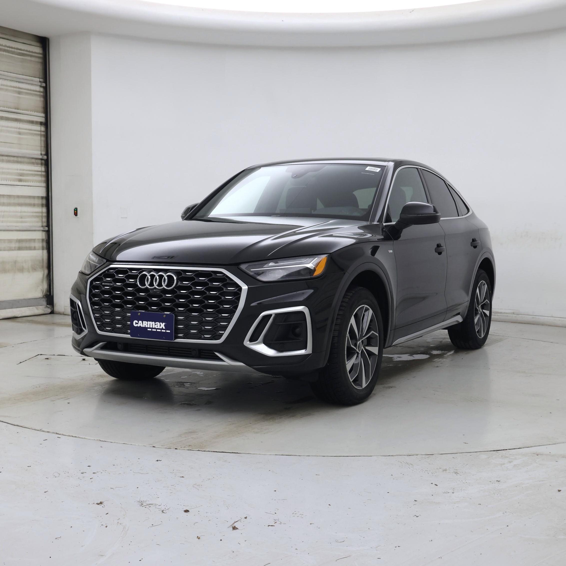 Thumbnail: 2023 Audi Q5 - 4