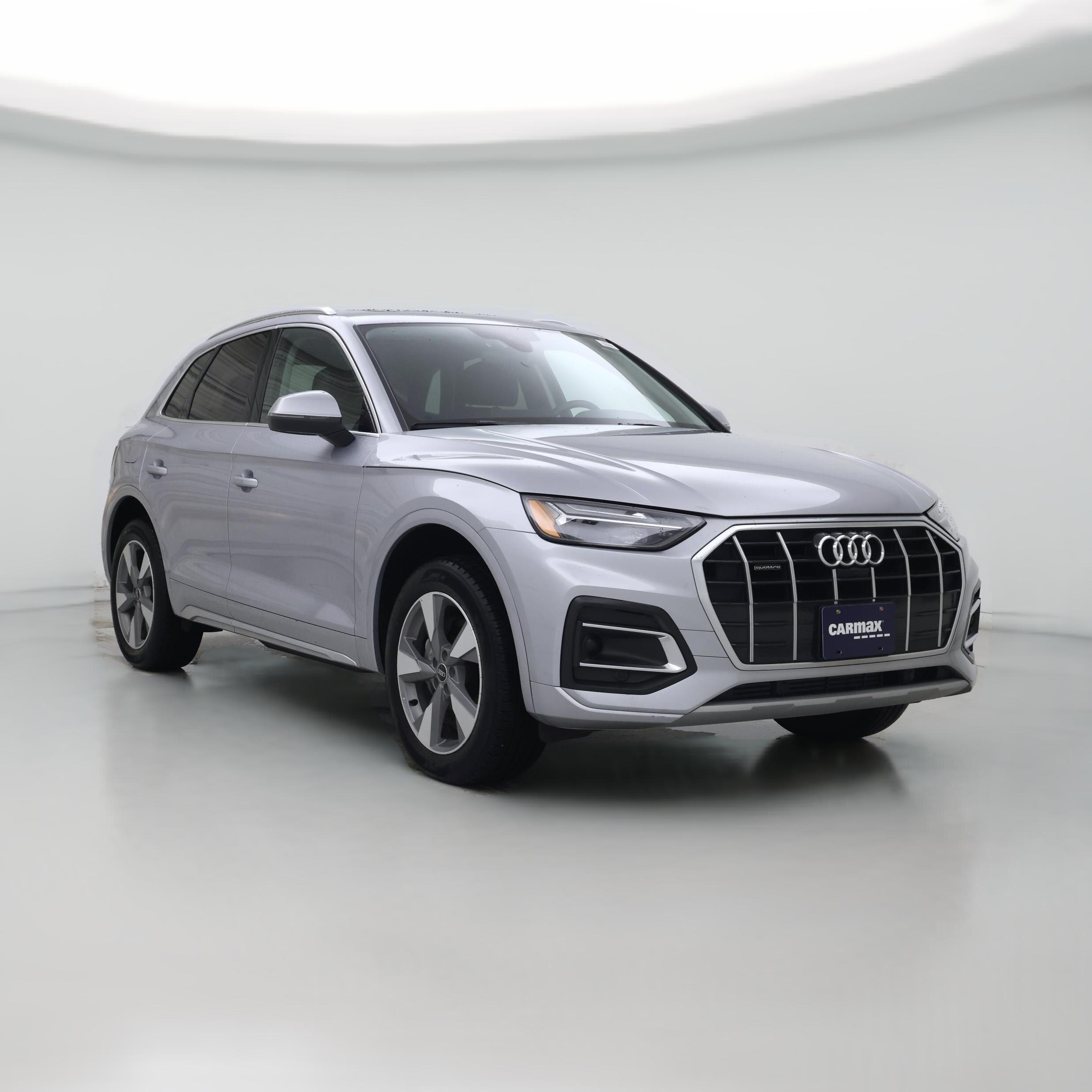Thumbnail: 2023 Audi Q5 - 1