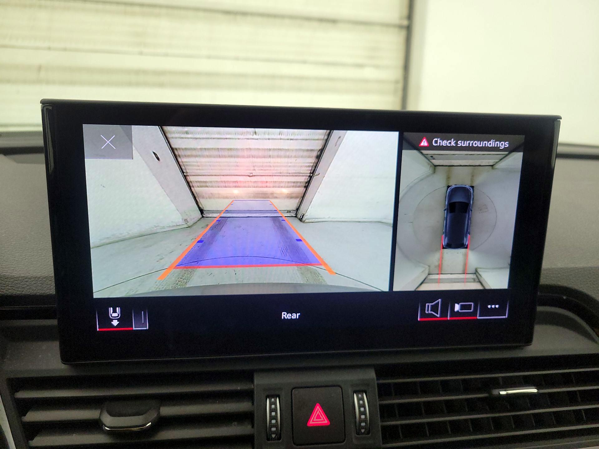 Thumbnail: 2023 Audi Q5 - 15