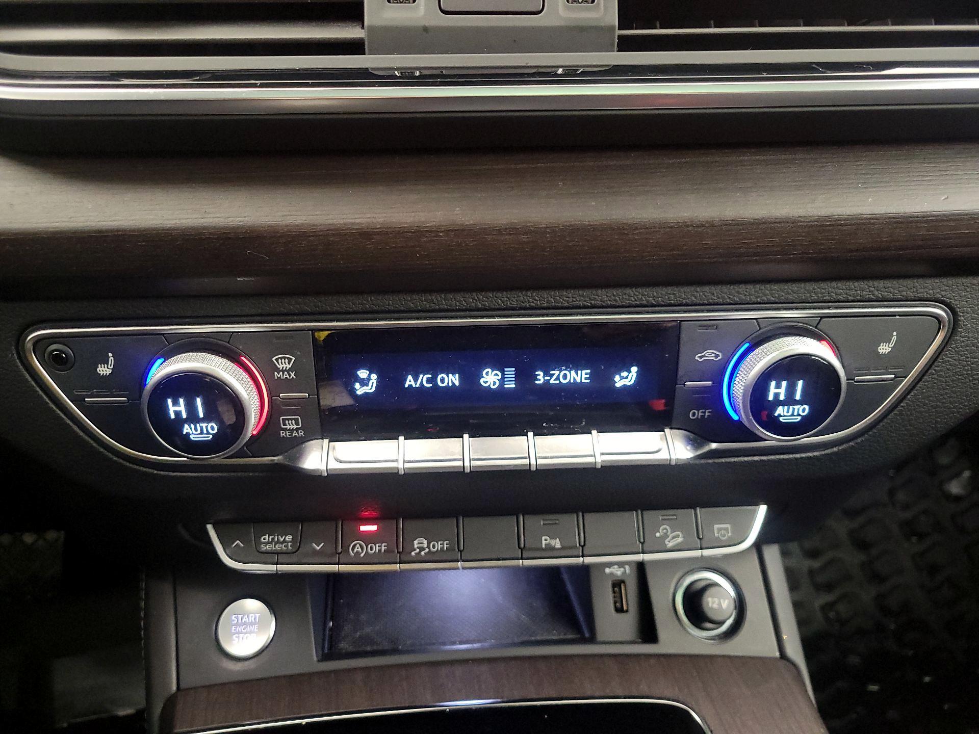 Thumbnail: 2023 Audi Q5 - 17