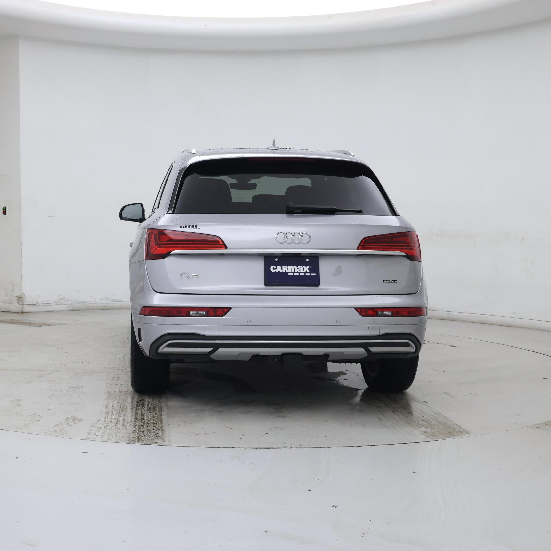 Thumbnail: 2023 Audi Q5 - 6