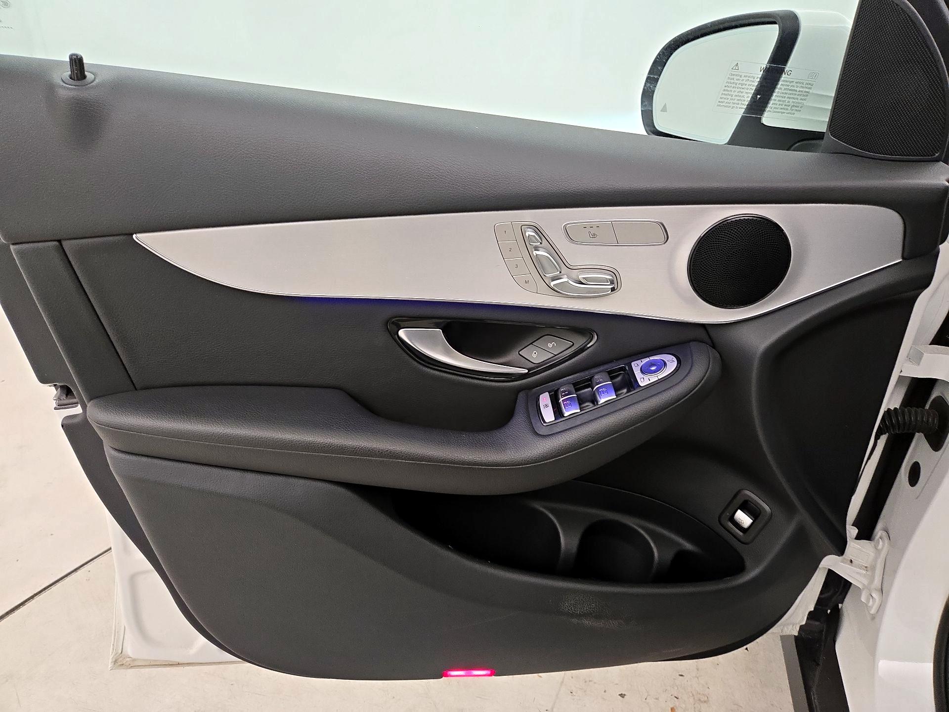 Thumbnail: 2021 Mercedes-Benz GLC - 12