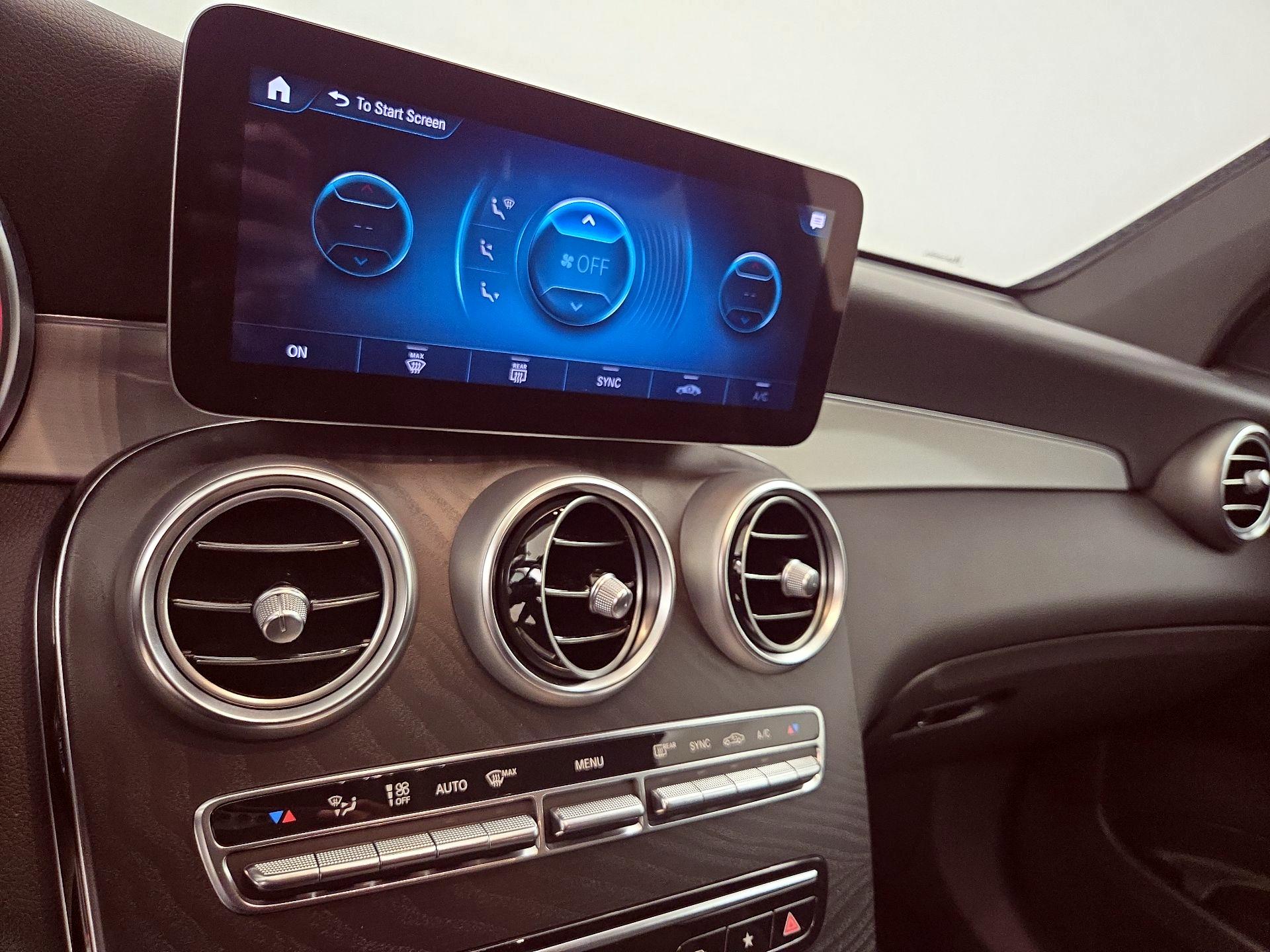 Thumbnail: 2021 Mercedes-Benz GLC - 16