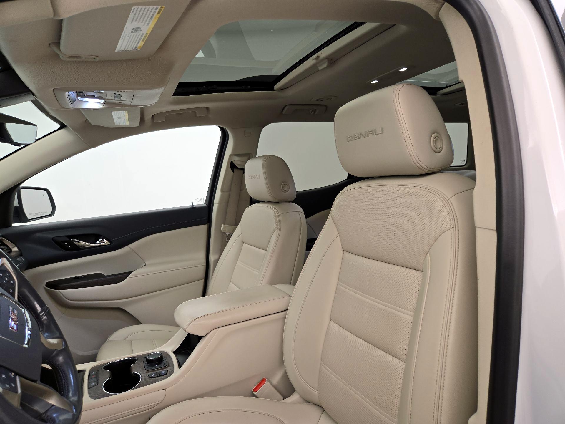 Thumbnail: 2021 GMC Acadia - 20
