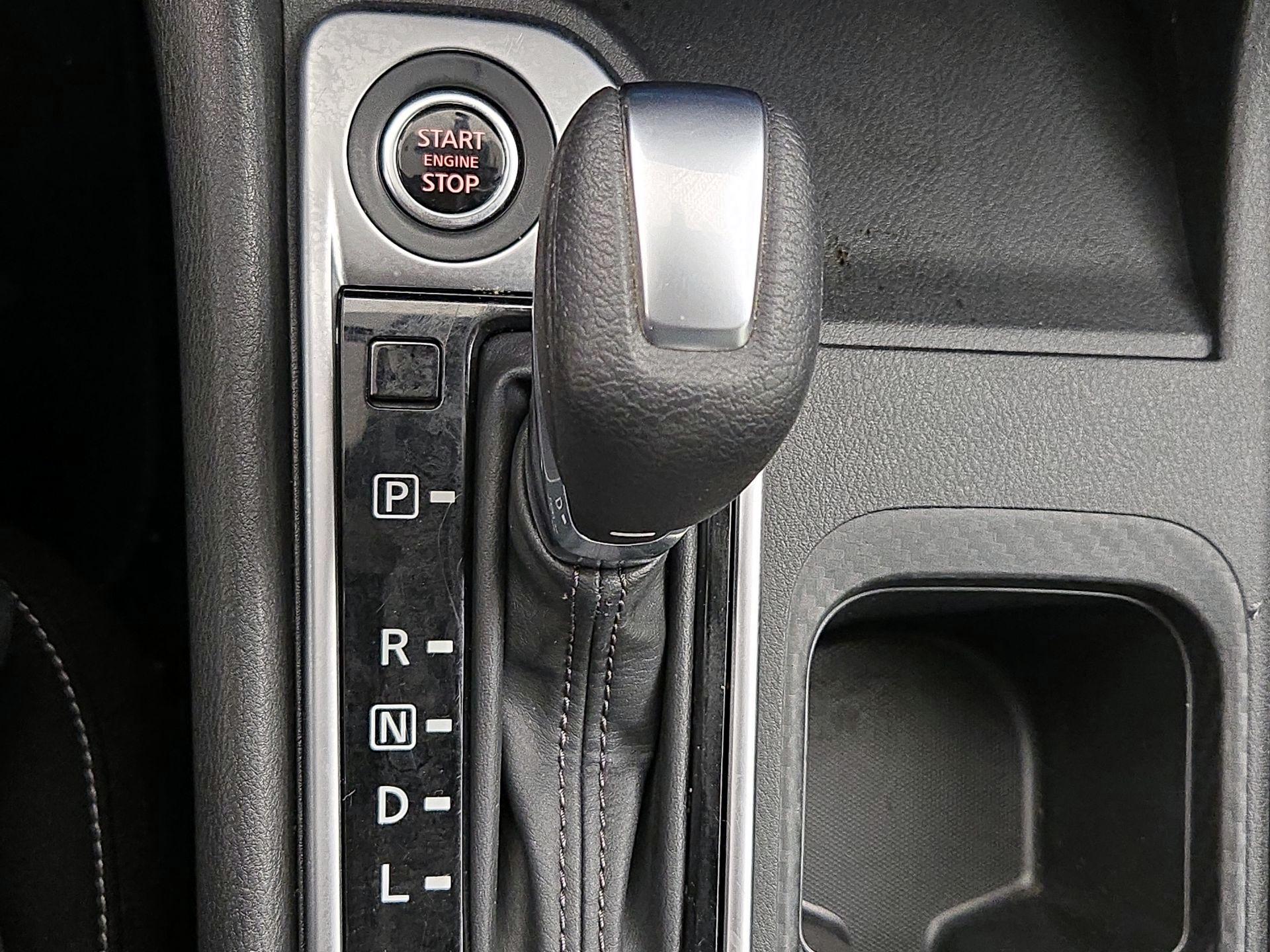 Thumbnail: 2021 Nissan Sentra - 17