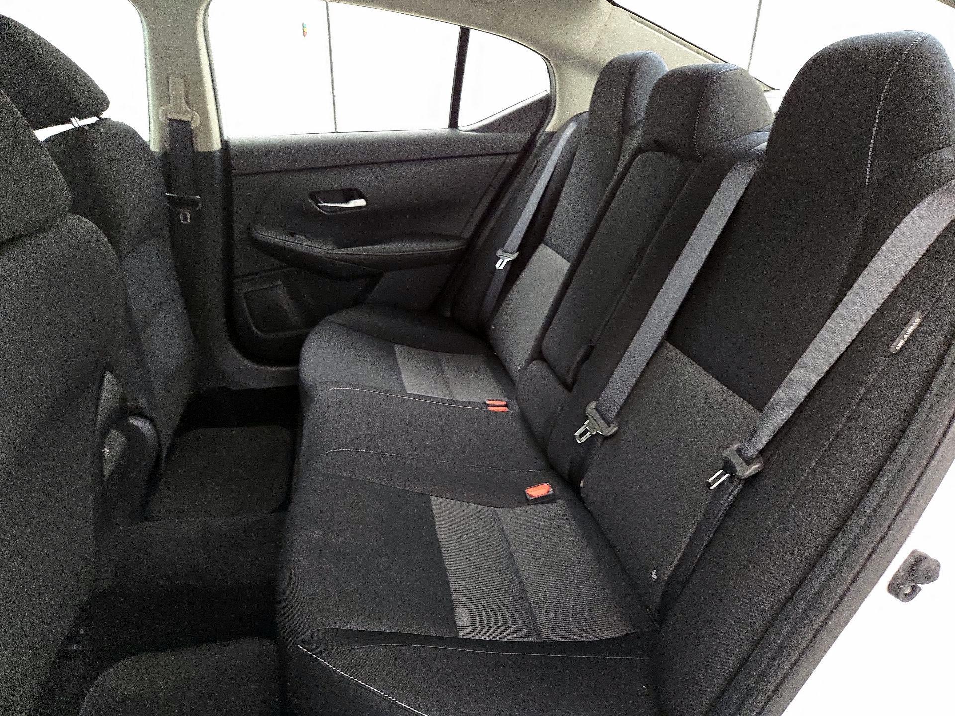 Thumbnail: 2021 Nissan Sentra - 19