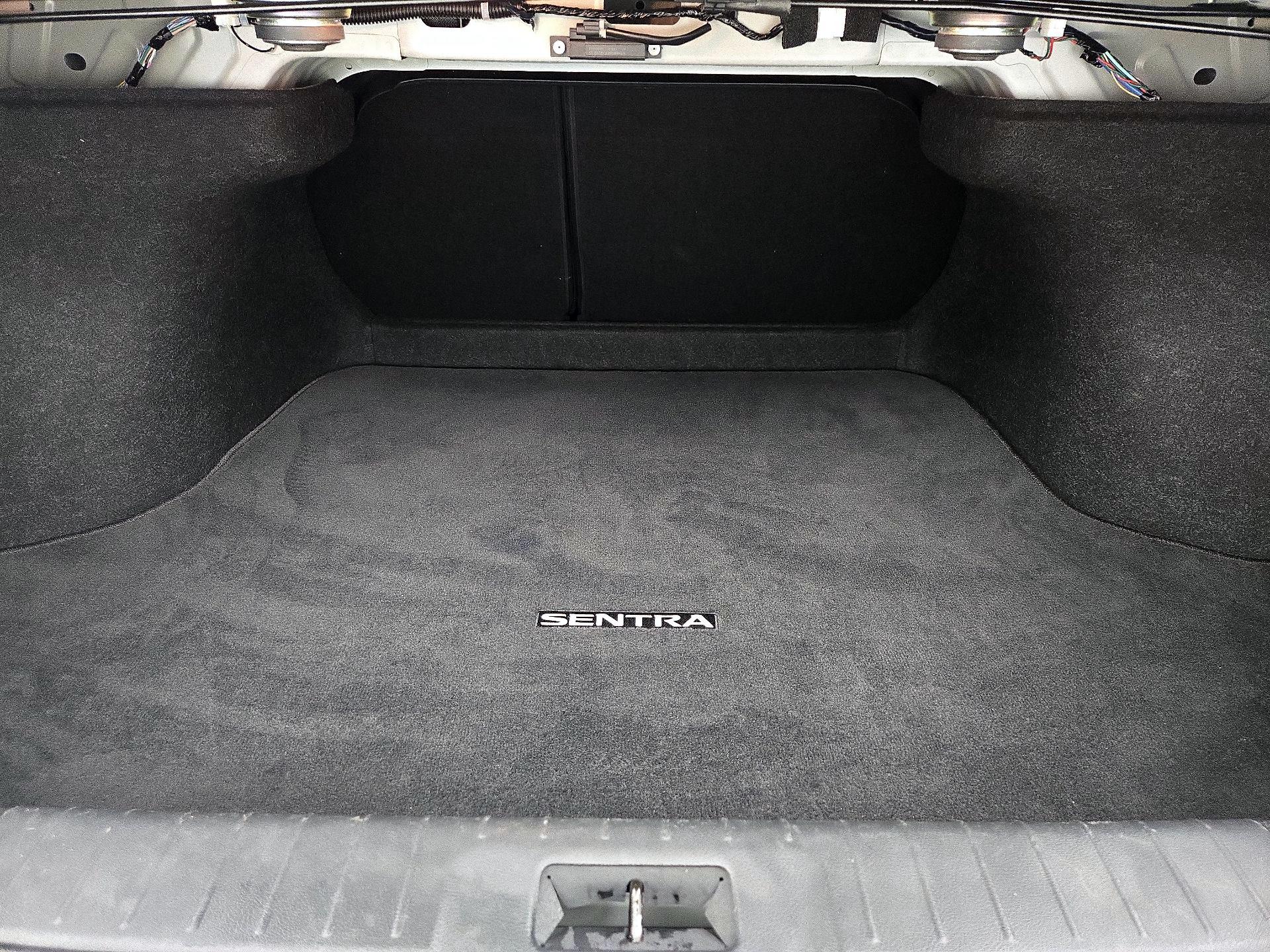 Thumbnail: 2021 Nissan Sentra - 20