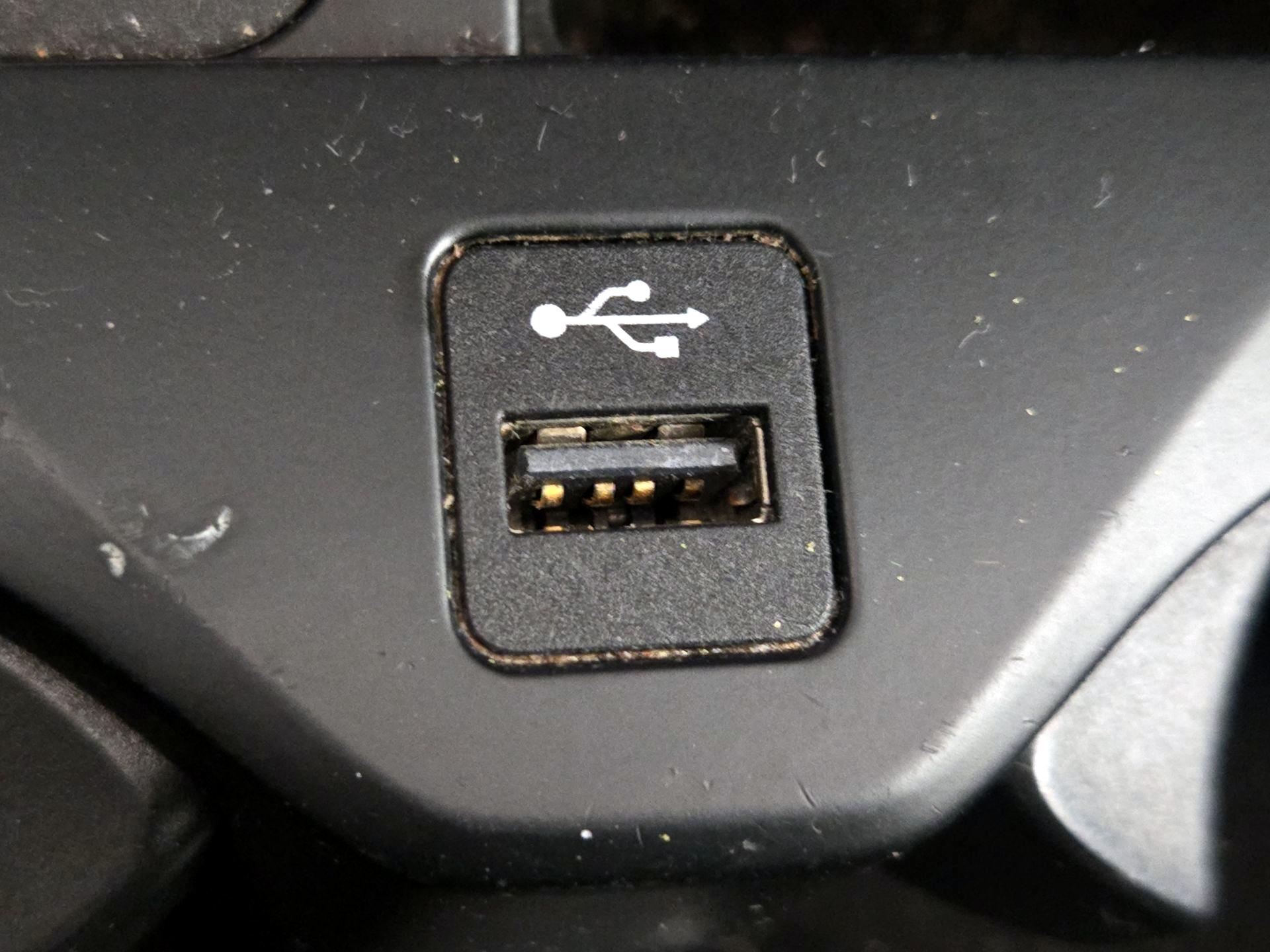 Thumbnail: 2020 BMW X5 - 19