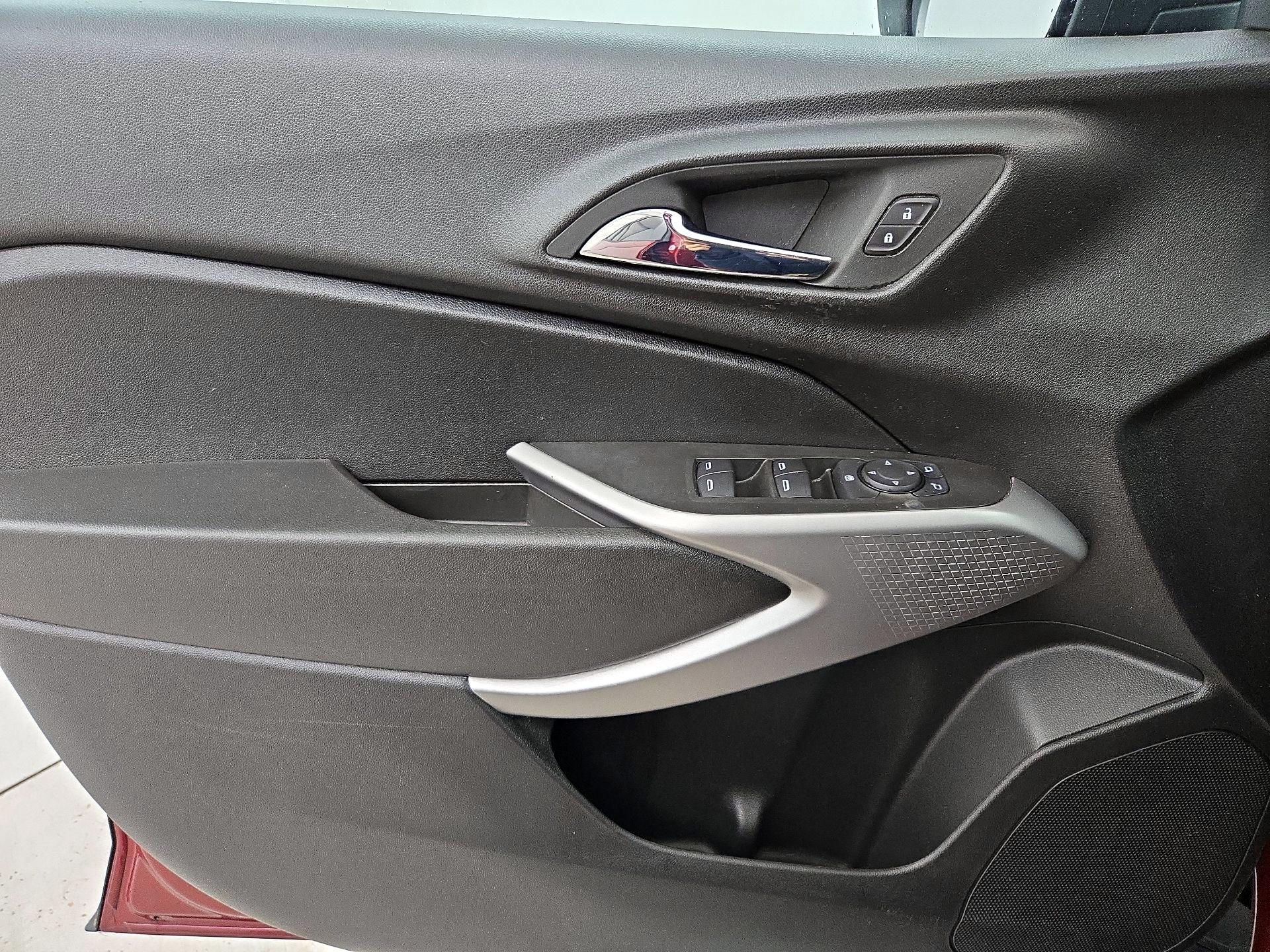 Thumbnail: 2024 Chevrolet Trax - 12