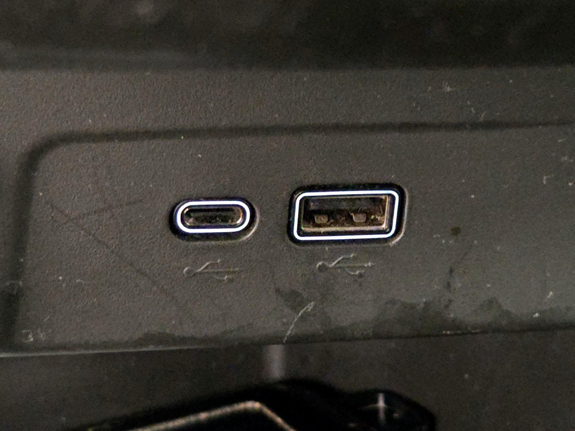 Thumbnail: 2024 Chevrolet Trax - 18