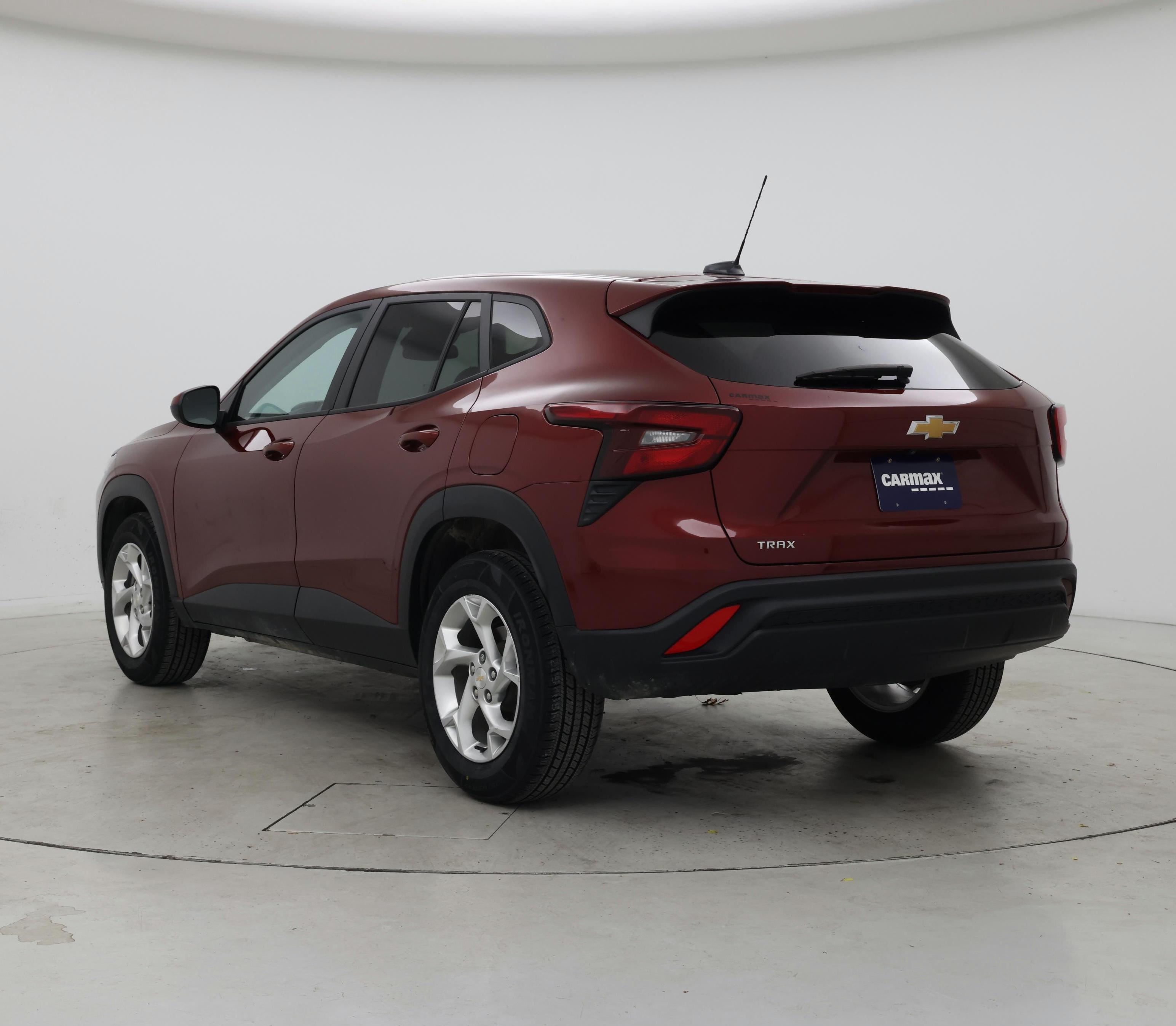 Thumbnail: 2024 Chevrolet Trax - 2