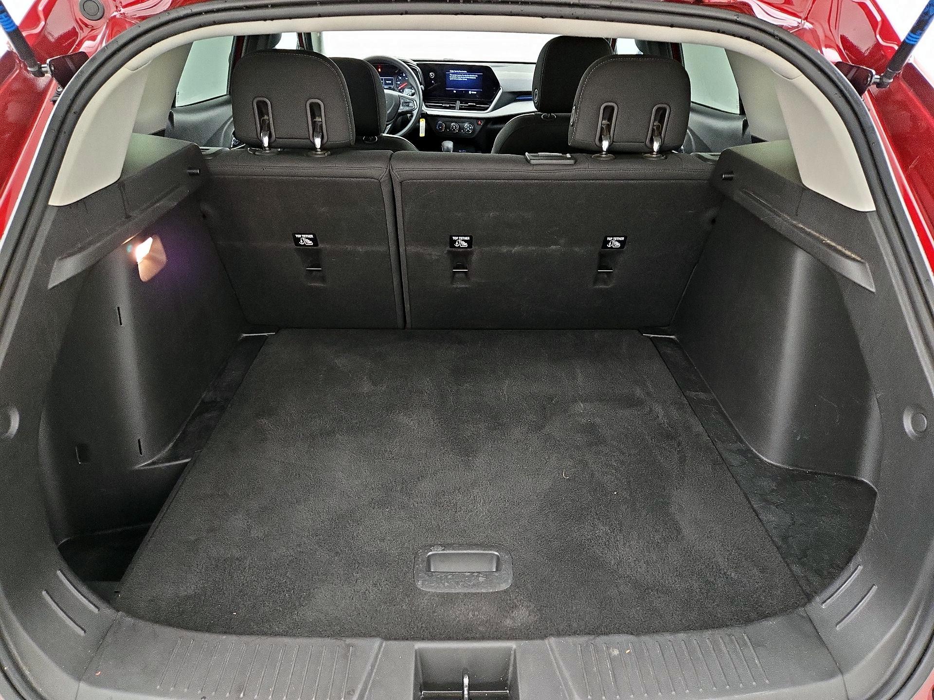 Thumbnail: 2024 Chevrolet Trax - 20