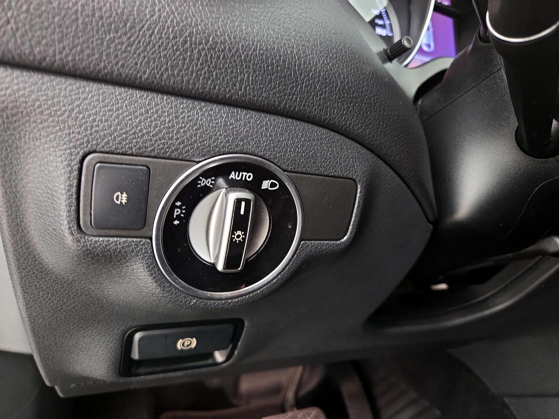 Thumbnail: 2019 Mercedes-Benz CLA - 13