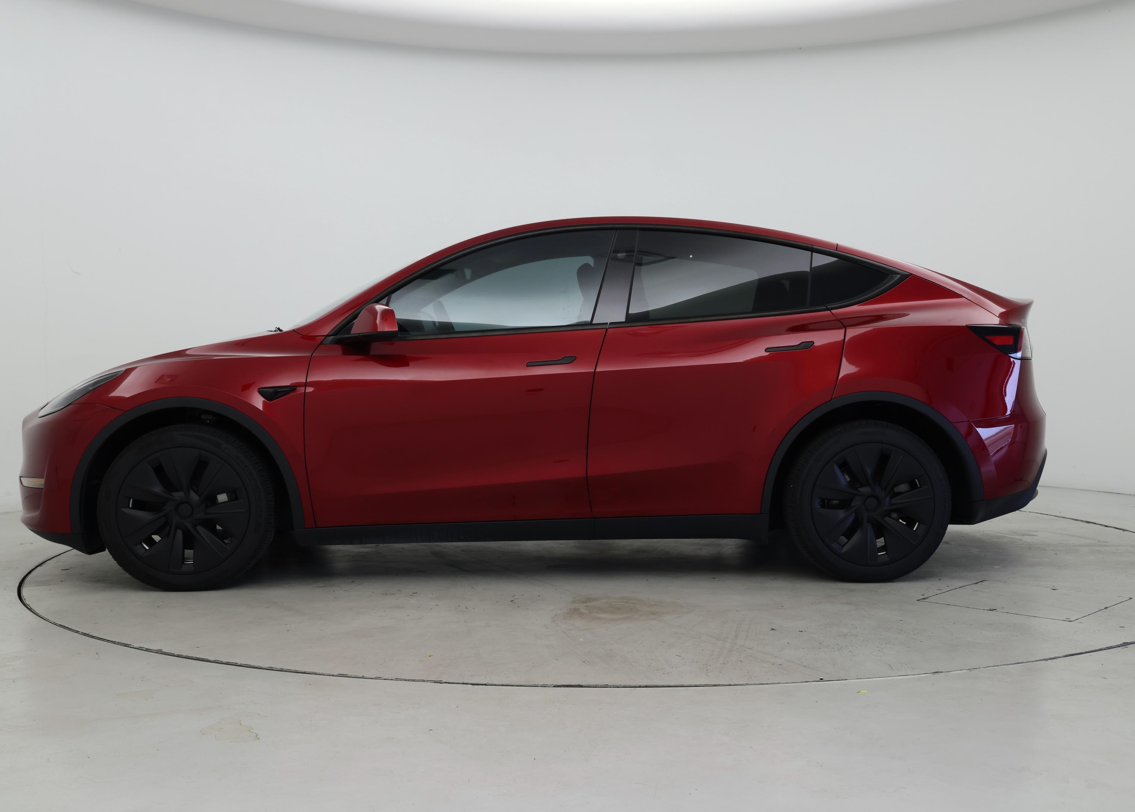 Thumbnail: 2024 Tesla Model Y - 3