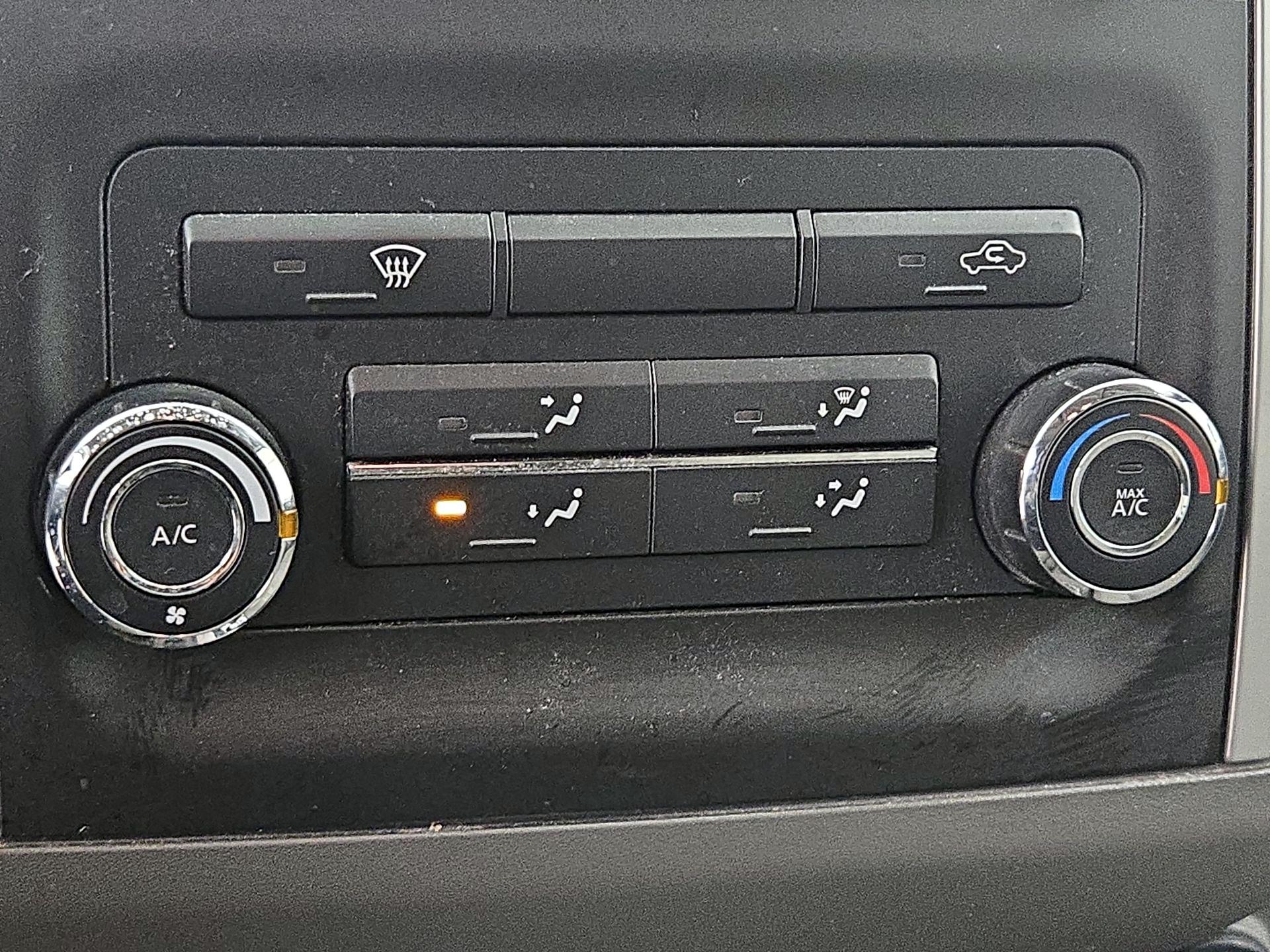 Thumbnail: 2018 Nissan Frontier - 16