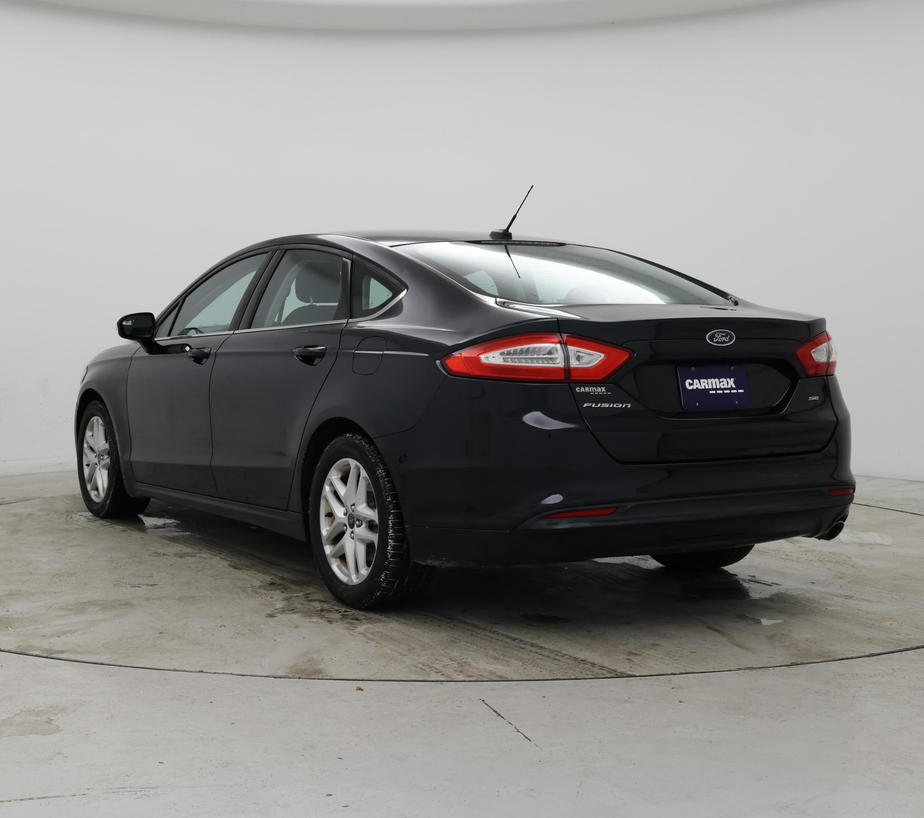 Thumbnail: 2014 Ford Fusion - 2