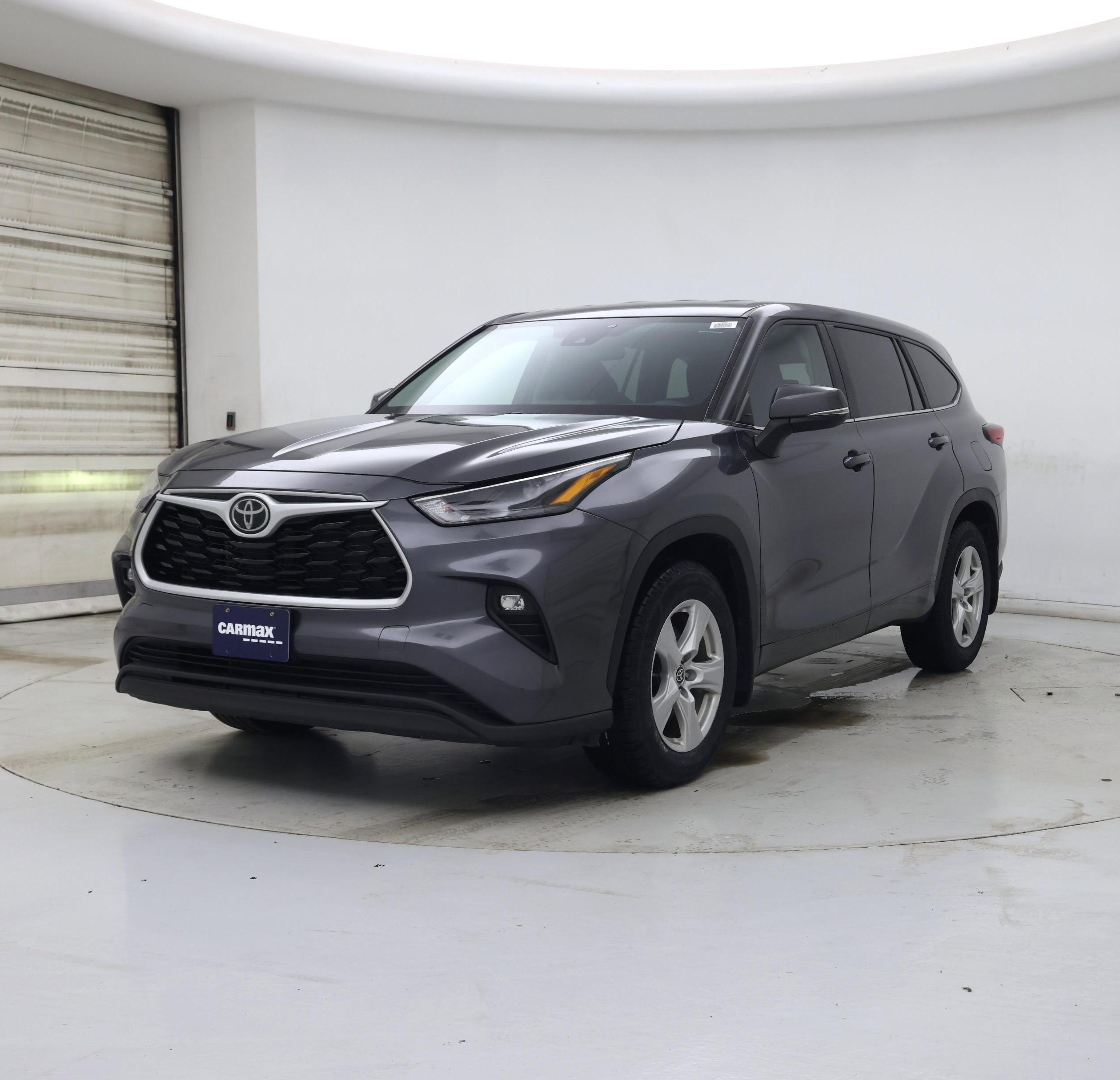 Thumbnail: 2023 Toyota Highlander - 4