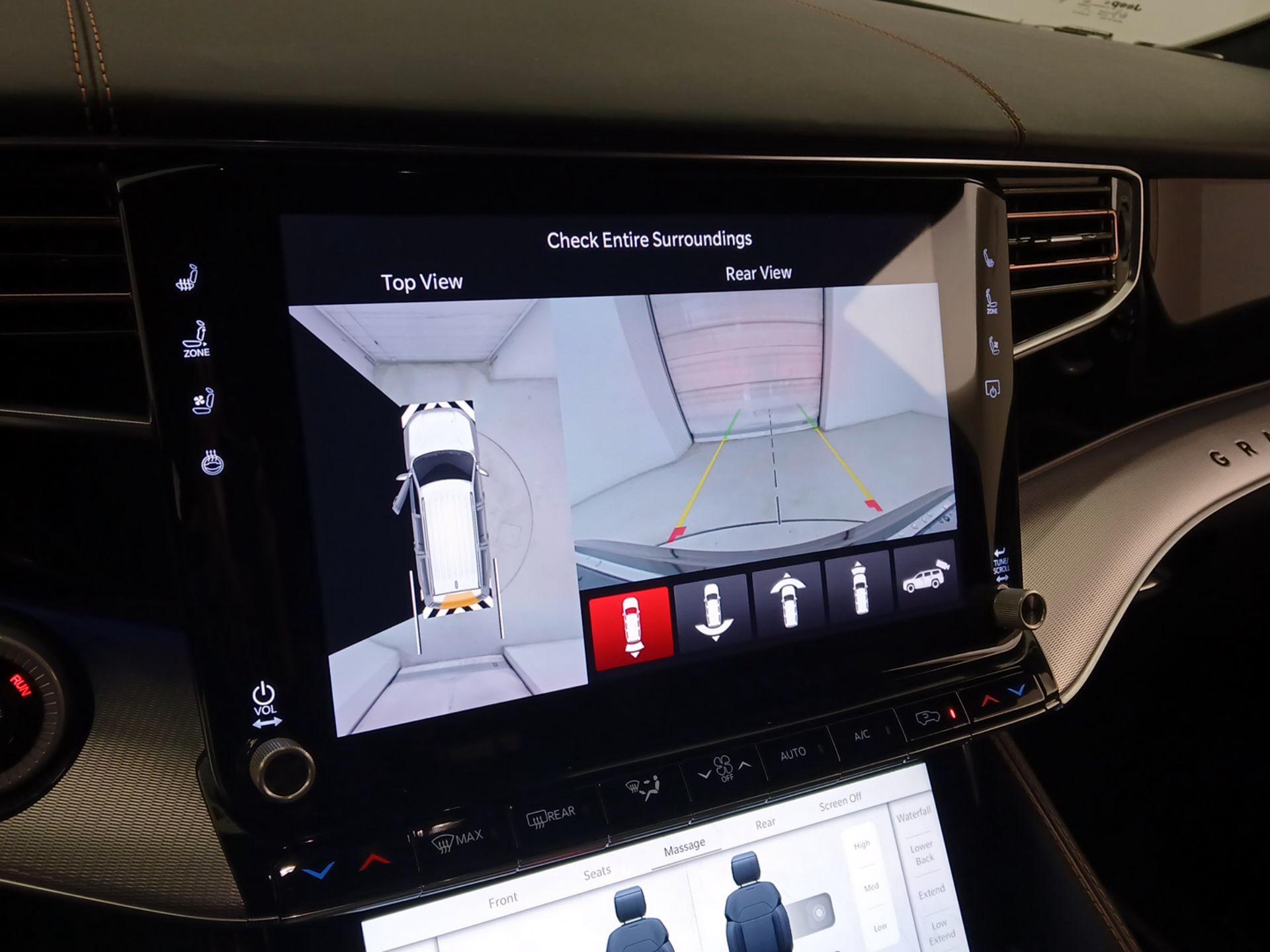 Thumbnail: 2022 Jeep Grand Wagoneer - 15