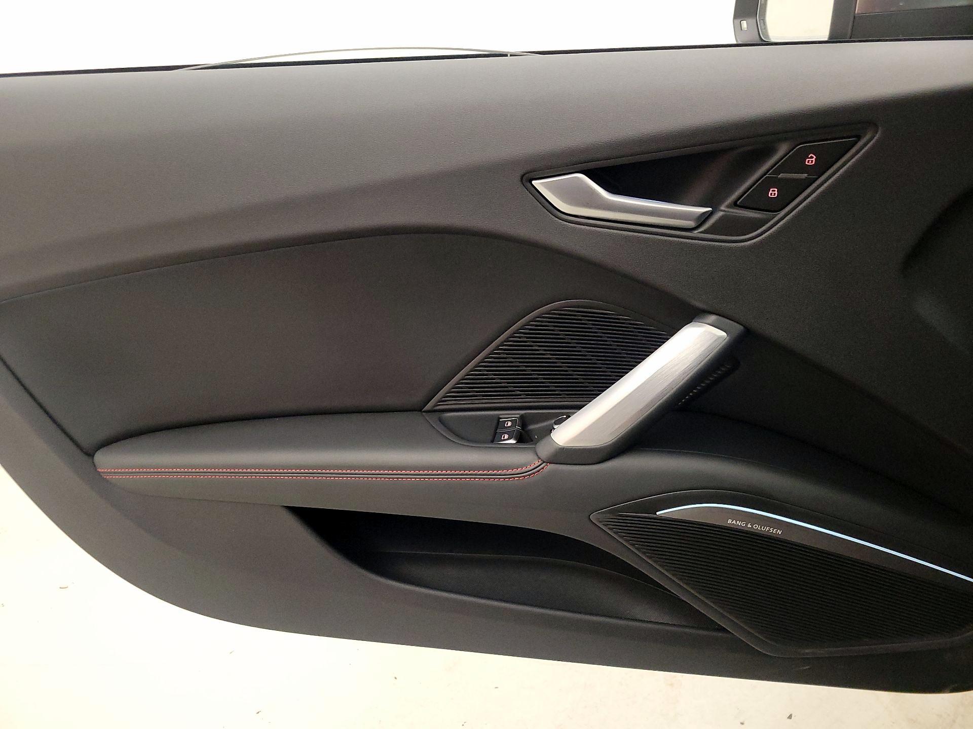 Thumbnail: 2016 Audi TTS - 12