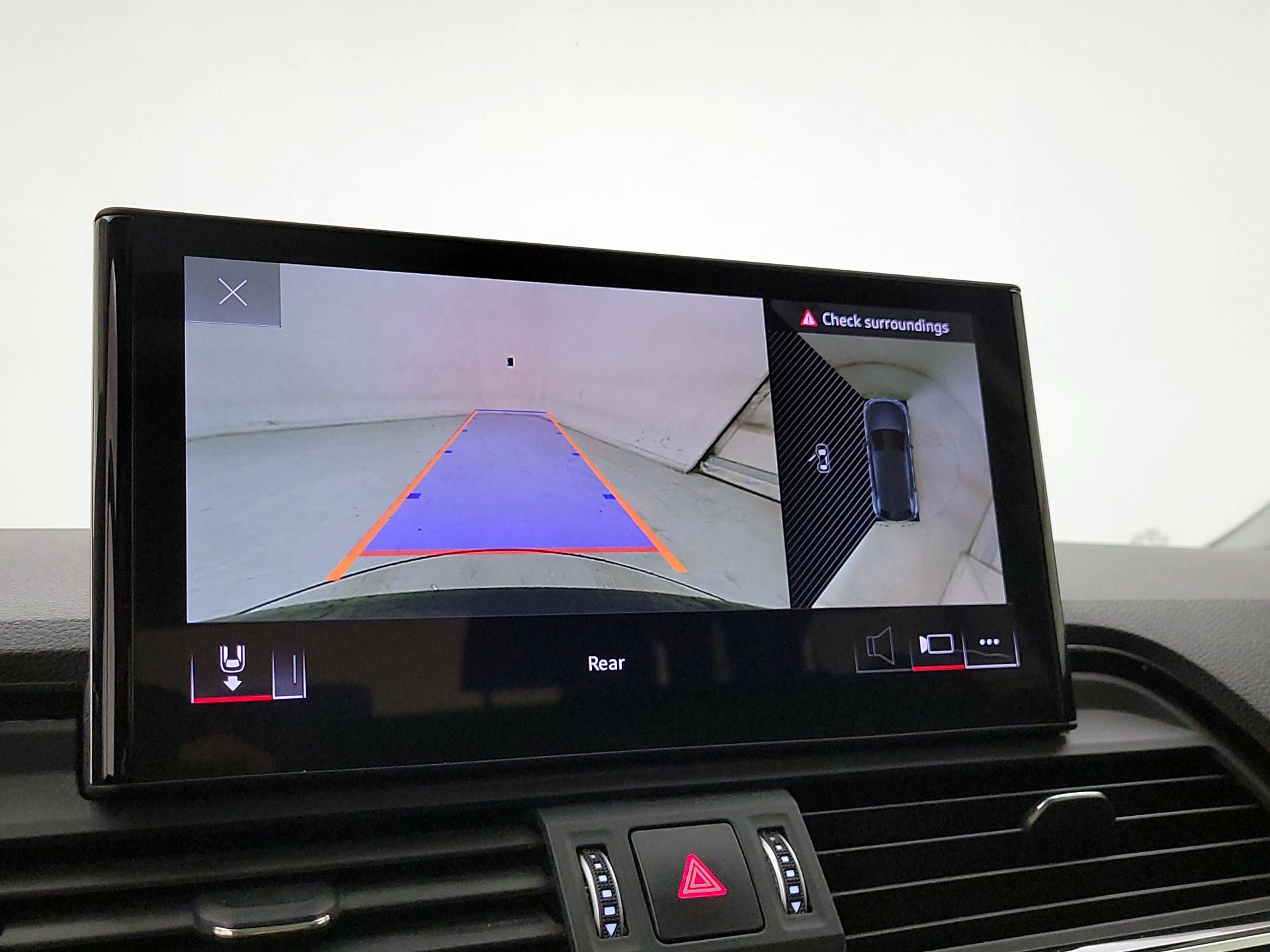 Thumbnail: 2023 Audi Q5 - 14