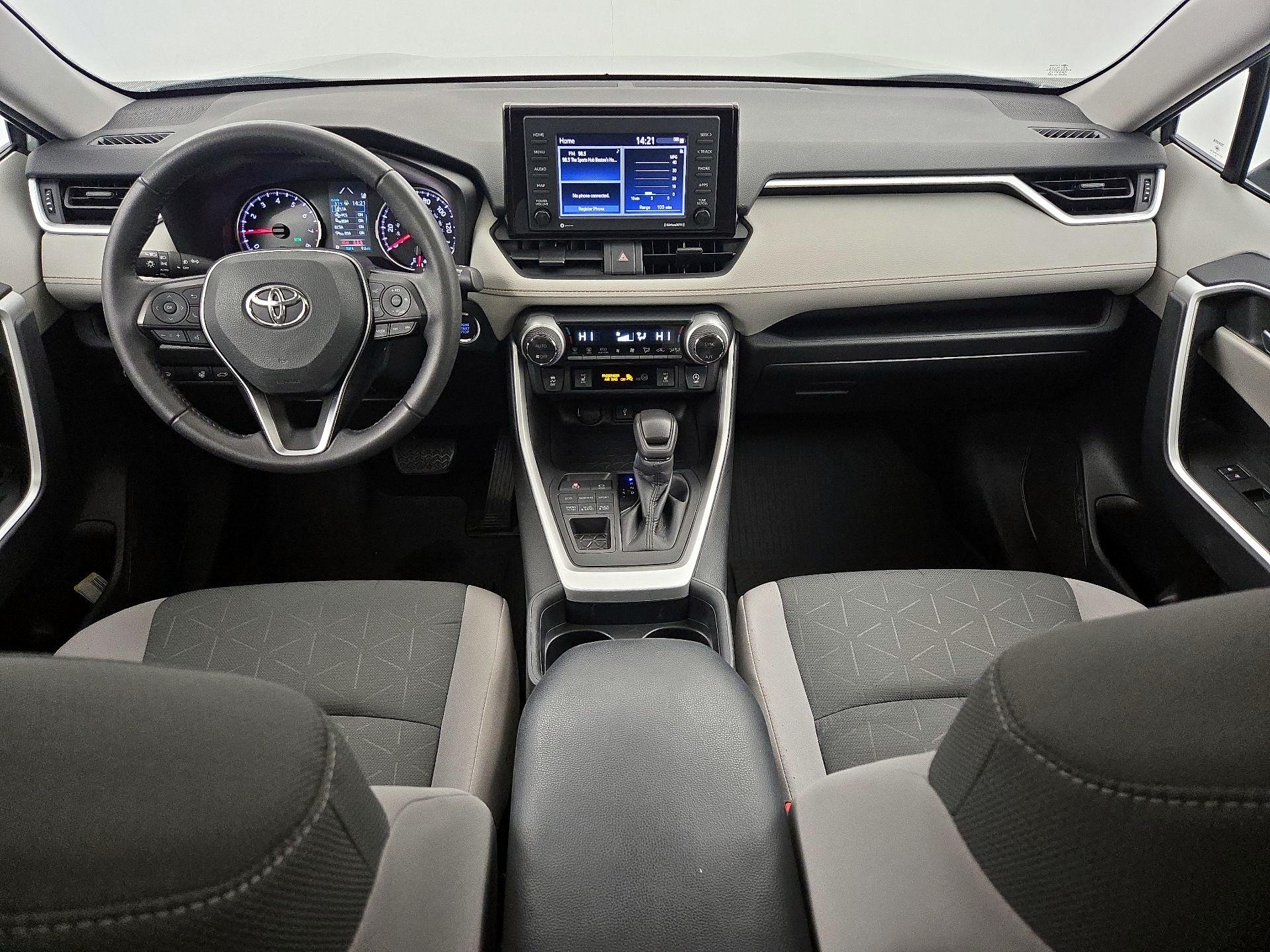 Thumbnail: 2021 Toyota RAV4 - 9