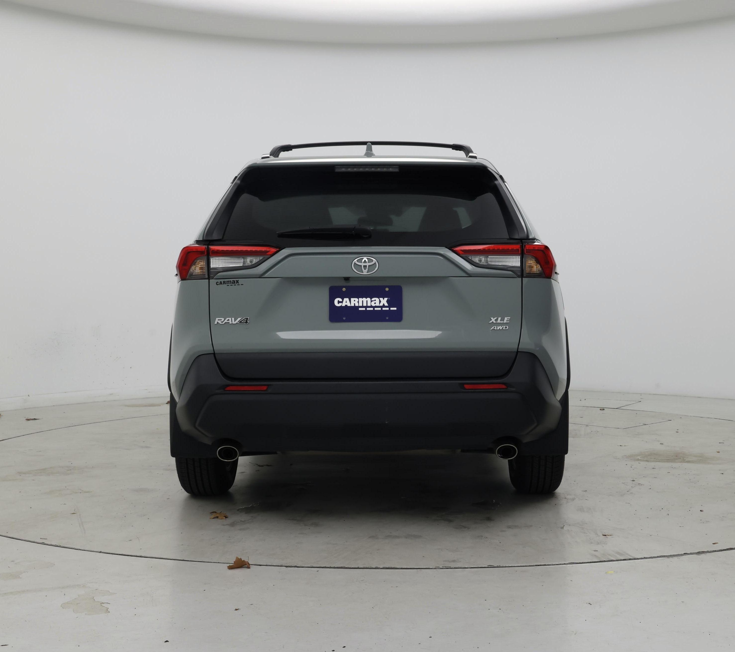 Thumbnail: 2021 Toyota RAV4 - 6