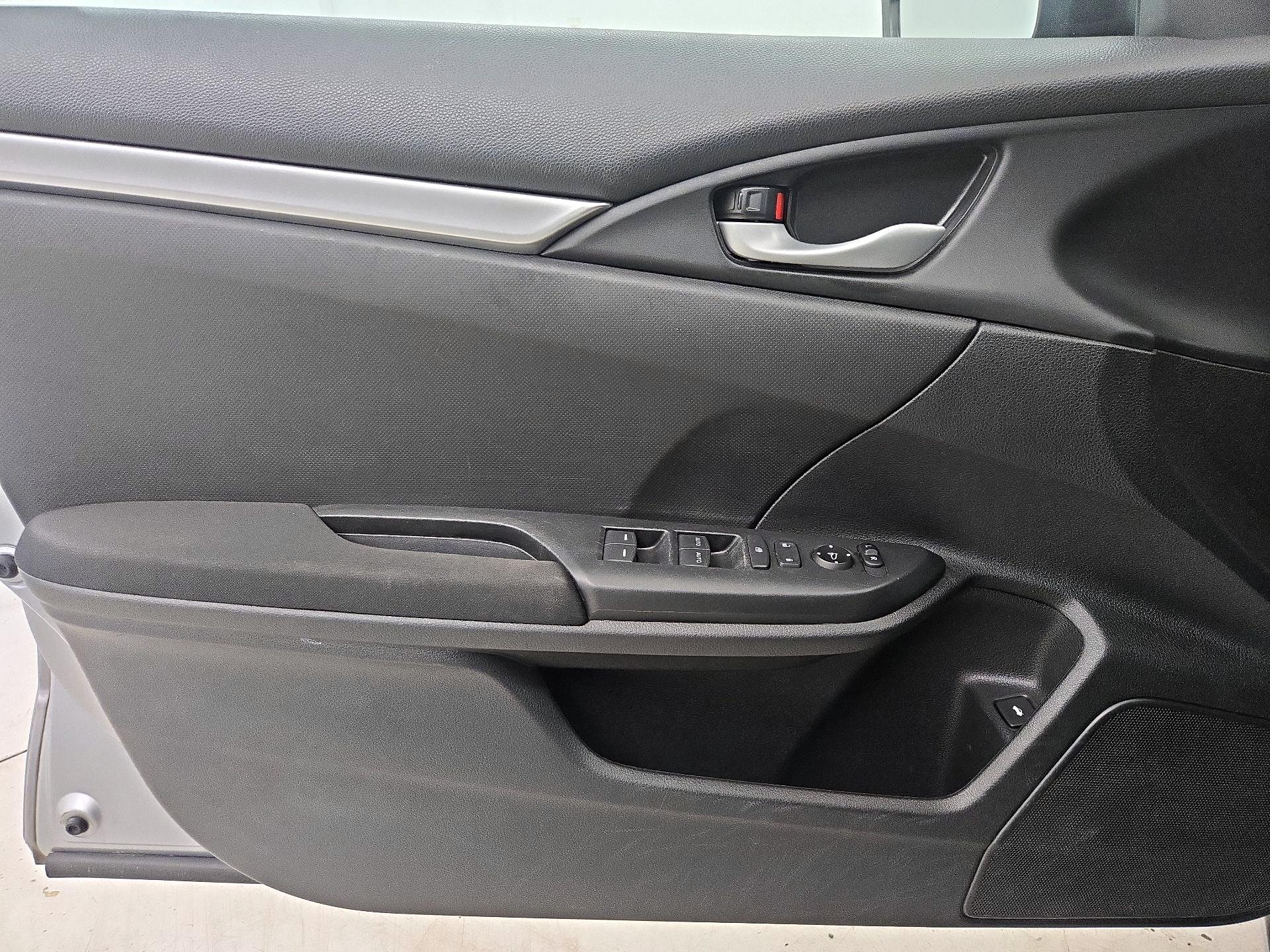 Thumbnail: 2020 Honda Civic - 12