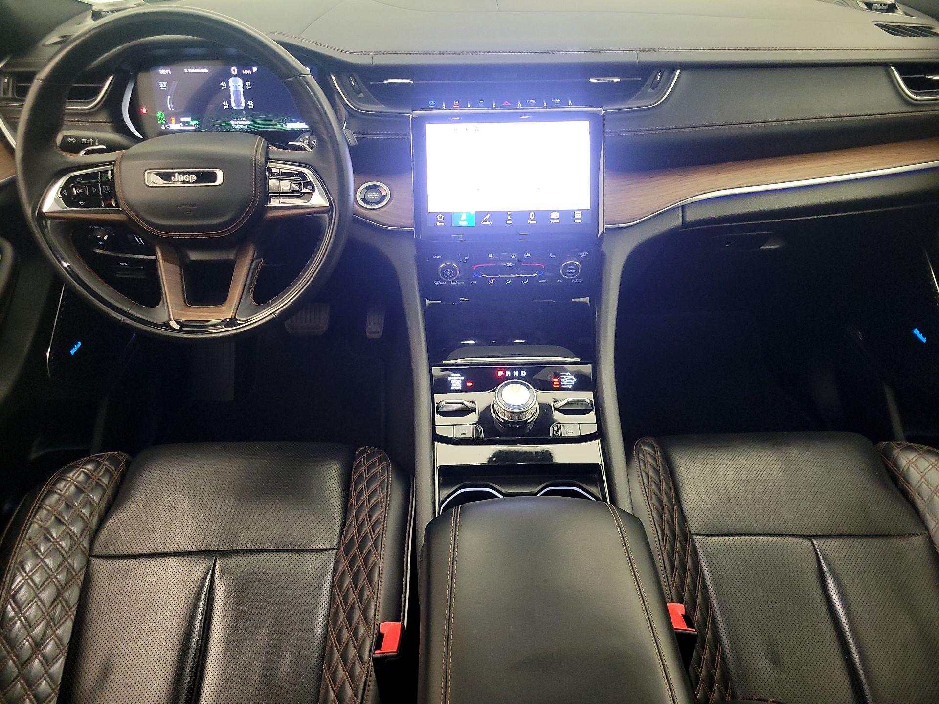 Thumbnail: 2022 Jeep Grand Cherokee - 9