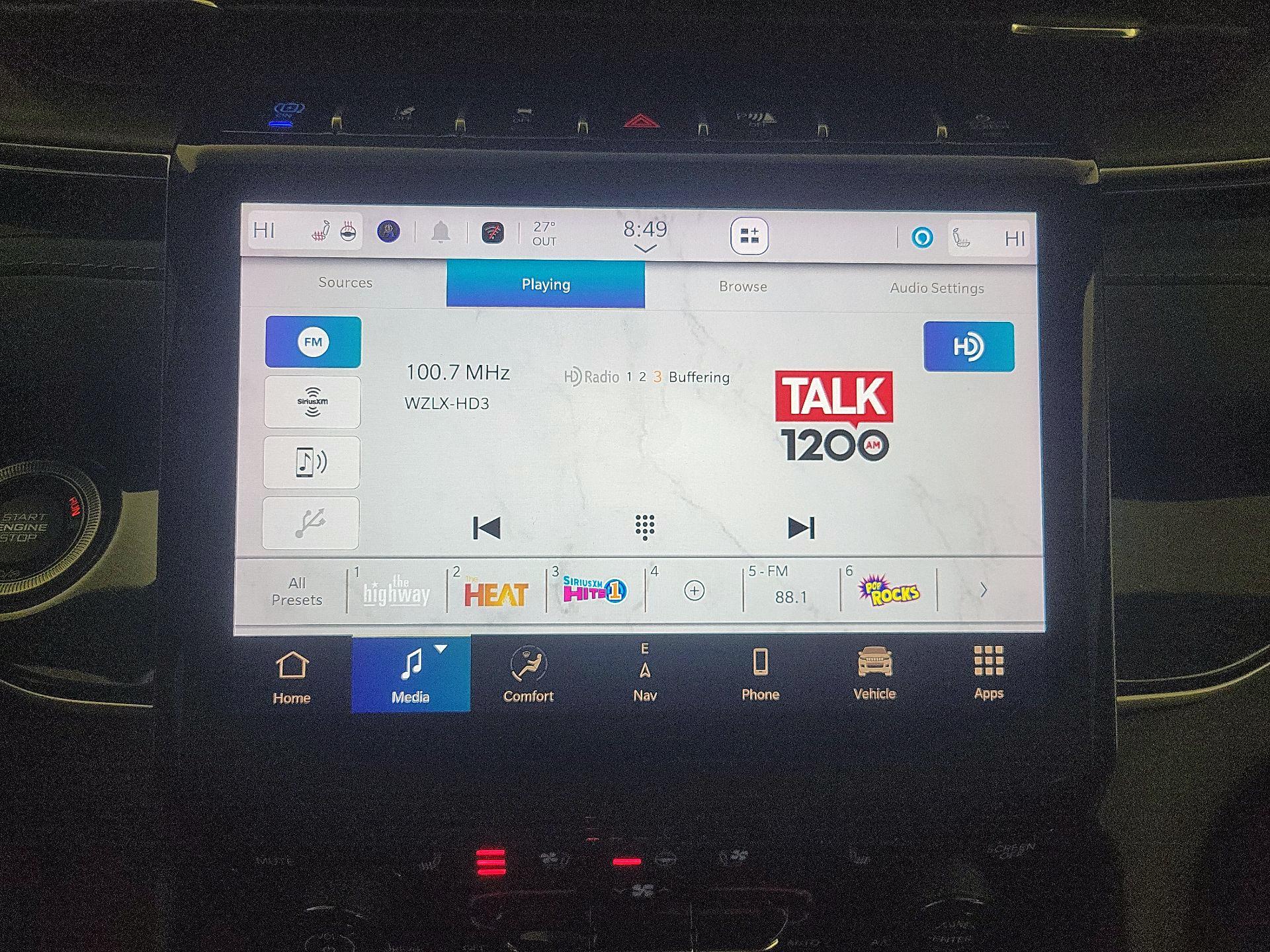 Thumbnail: 2023 Jeep Grand Cherokee - 16