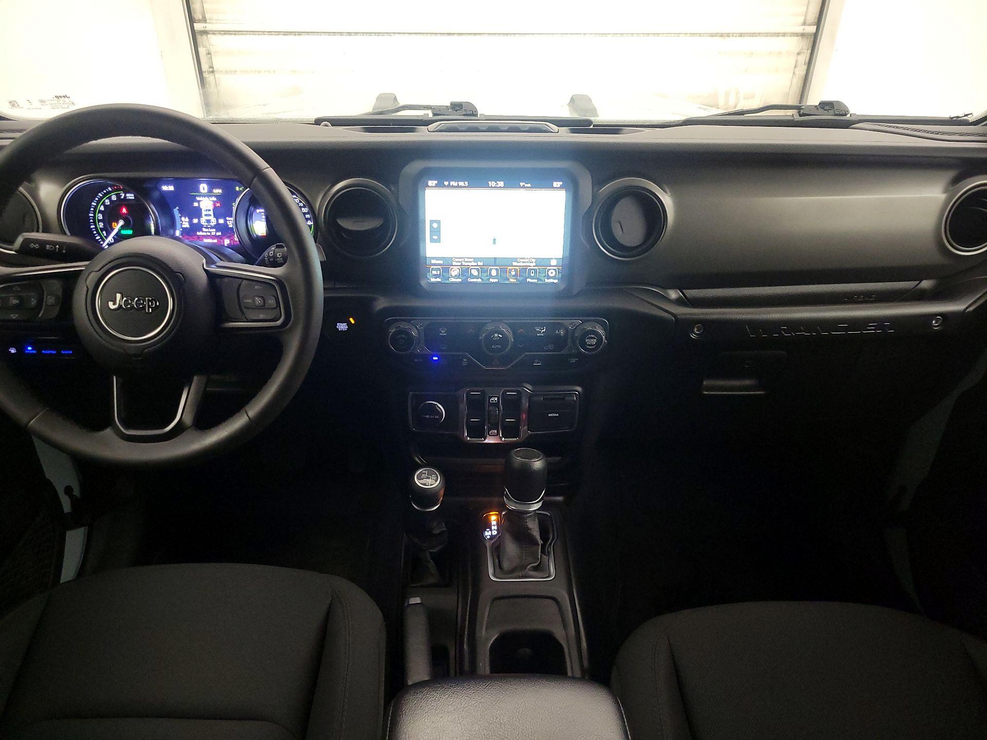 Thumbnail: 2023 Jeep Wrangler - 9