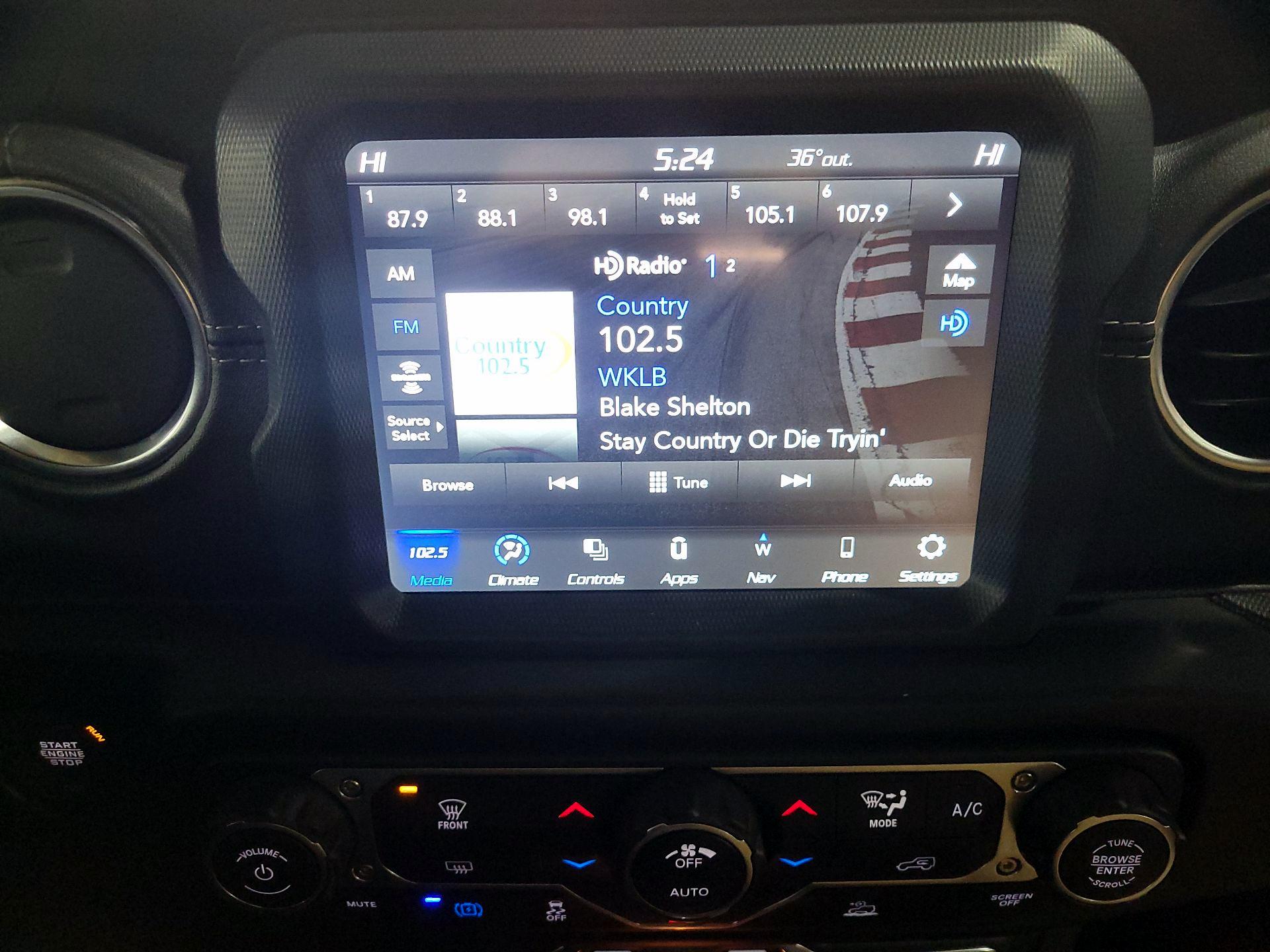 Thumbnail: 2021 Jeep Wrangler - 15