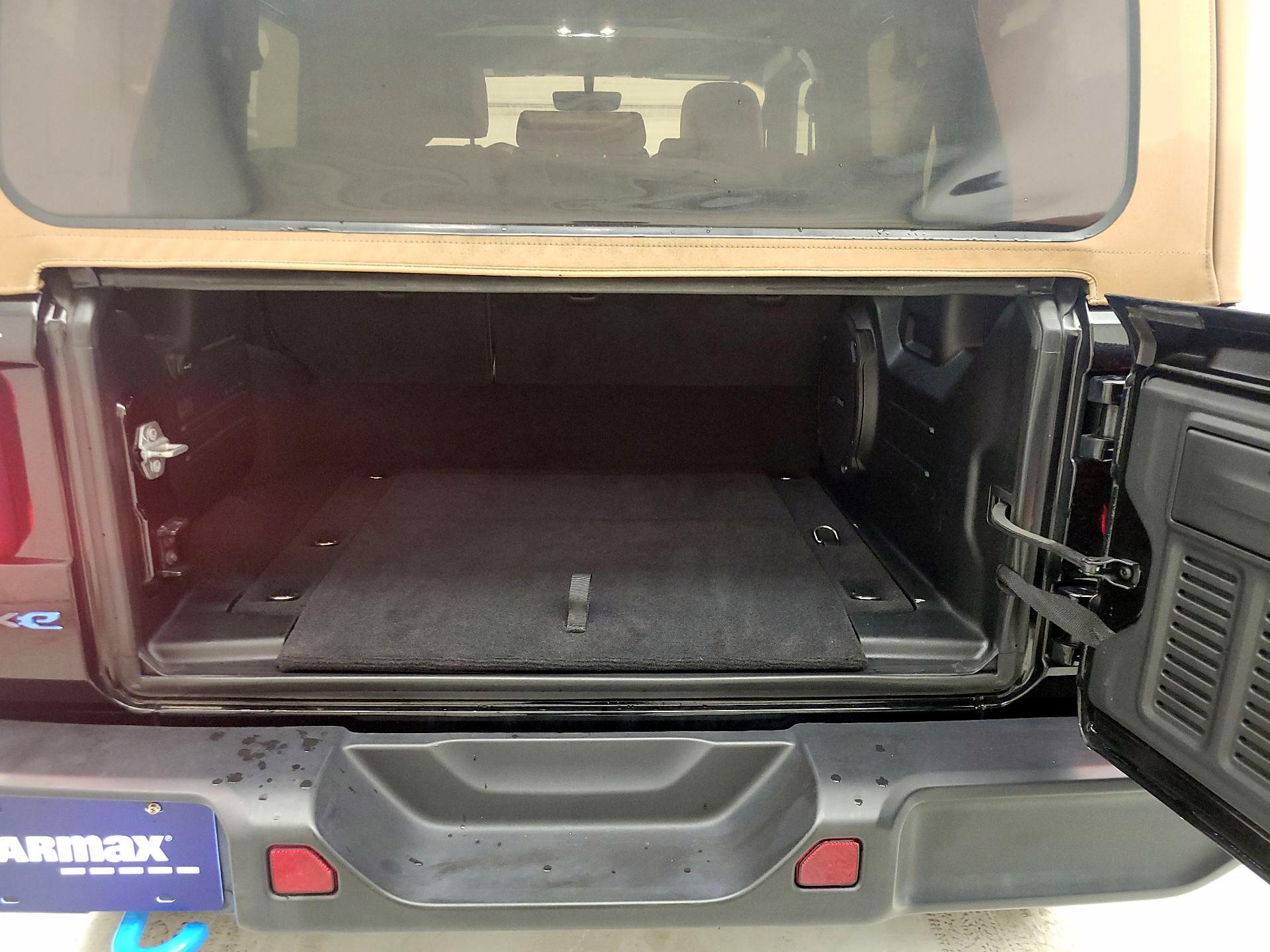 Thumbnail: 2021 Jeep Wrangler - 20