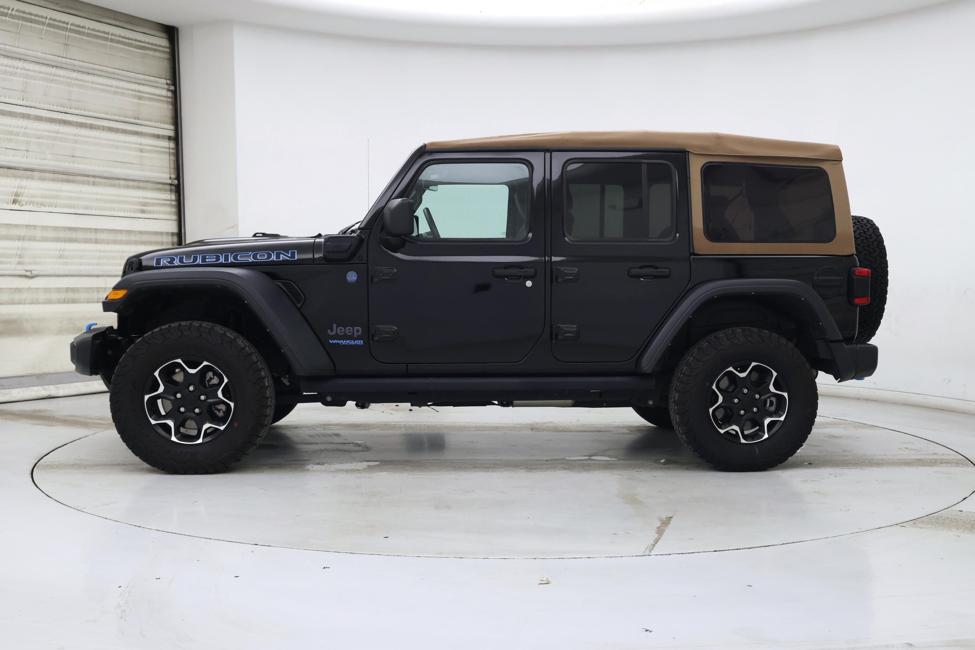 Thumbnail: 2021 Jeep Wrangler - 3