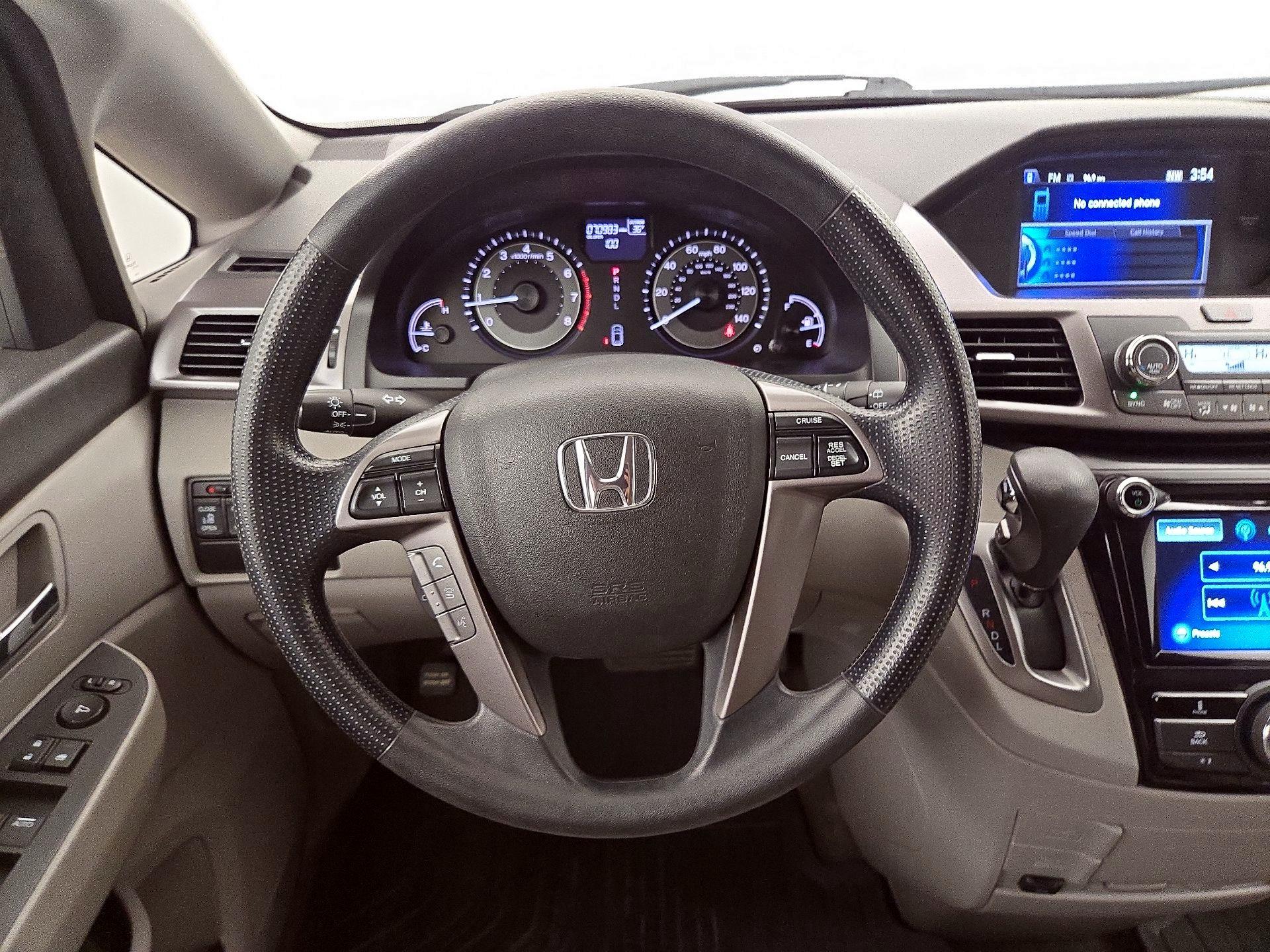 Thumbnail: 2017 Honda Odyssey - 10